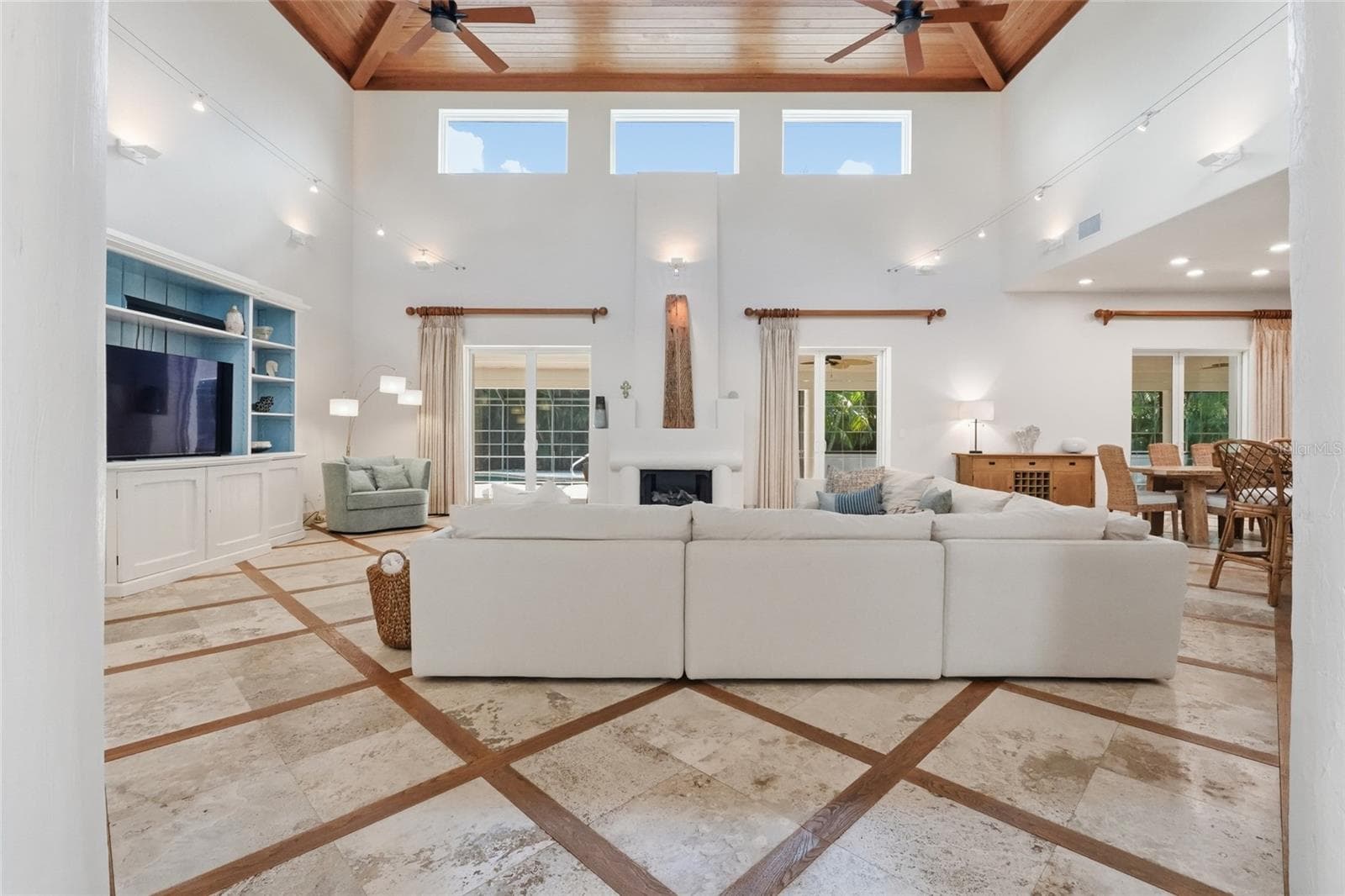Single Family Residence at 4307 CAMINO REAL, SARASOTA, photo 10 of 81