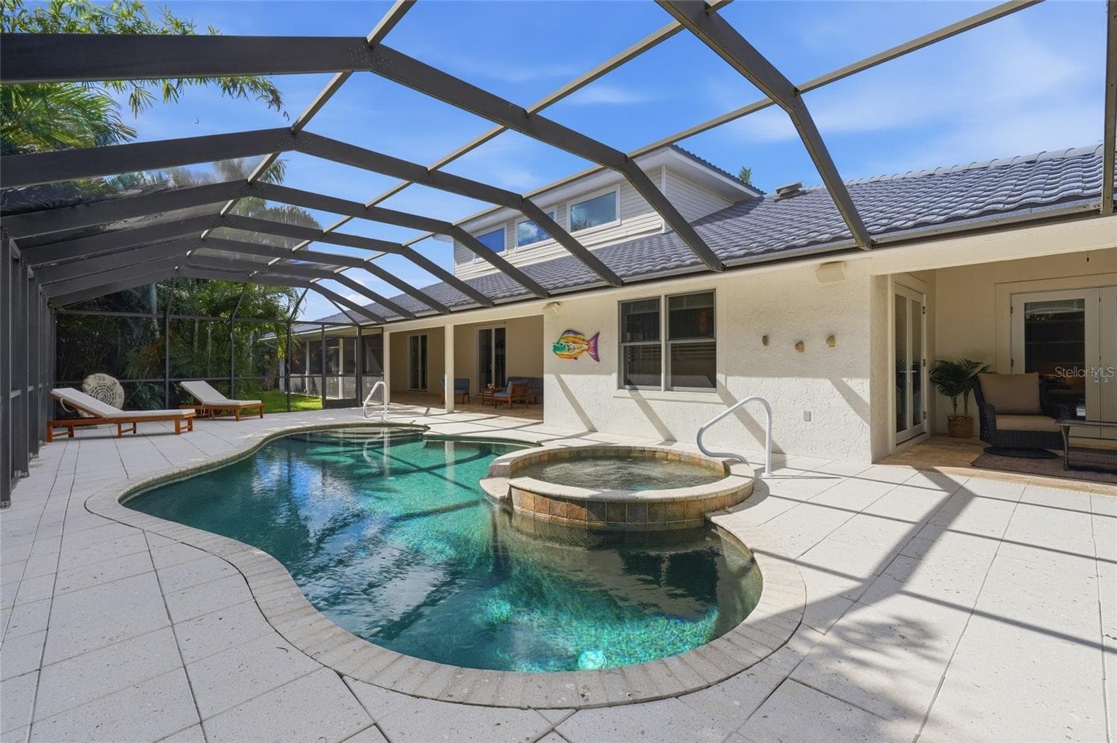 Heated Salt System Pool / Hot Tub - 4307 CAMINO REAL, SARASOTA