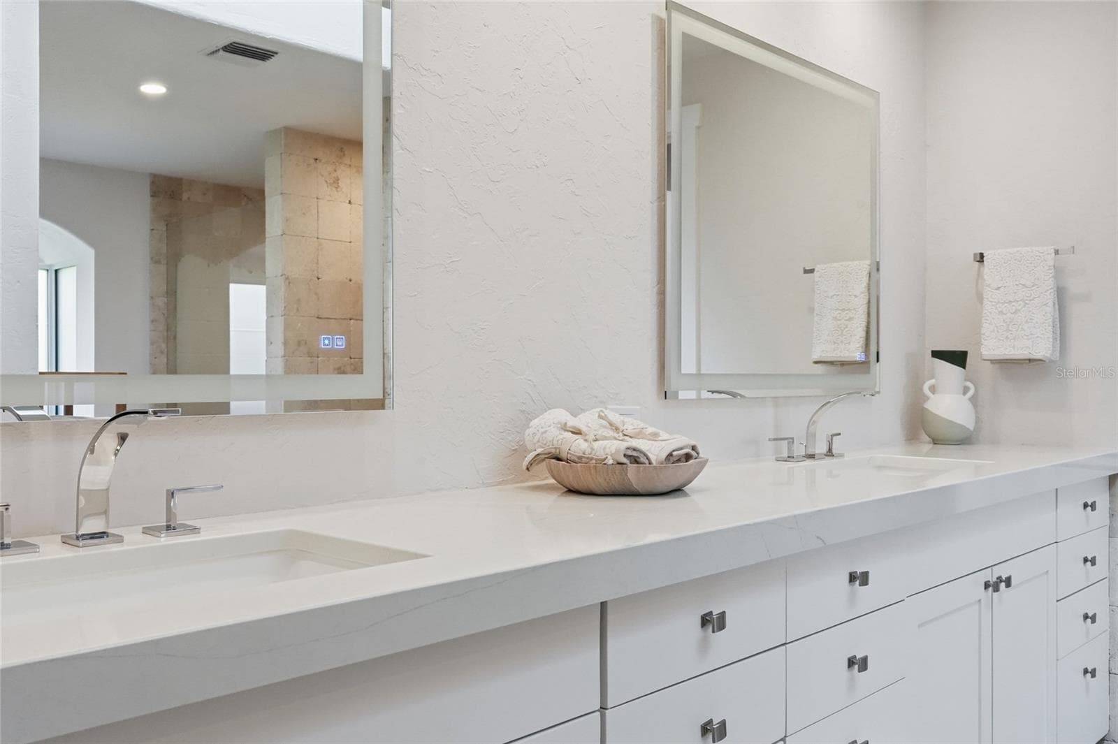 Primary Expansive Double Vanity - 4307 CAMINO REAL, SARASOTA