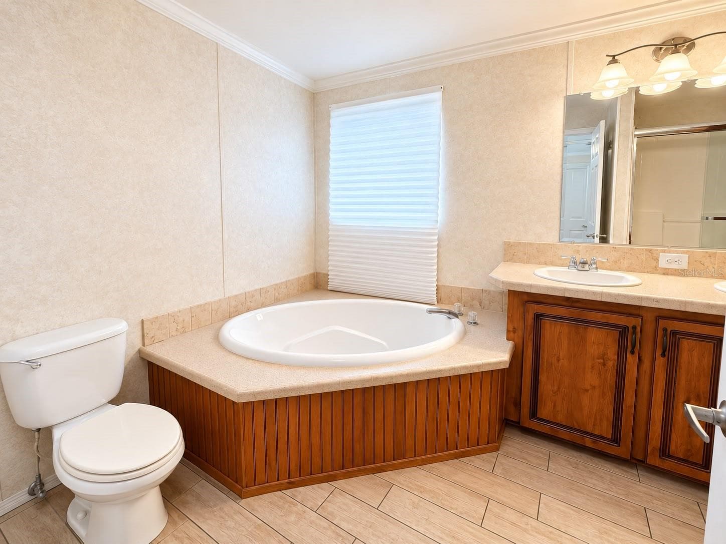 Single Family Residence at 1722 EVERGREEN ST, KISSIMMEE, photo 14 of 26