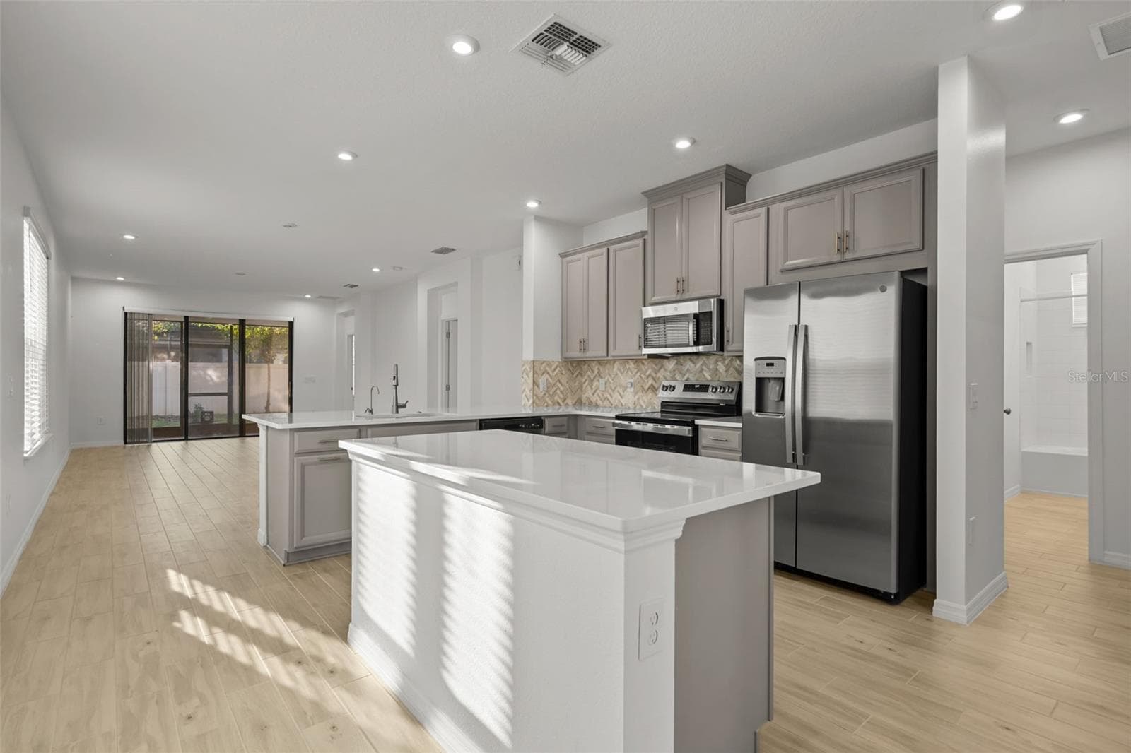 Single Family Residence at 1458 LONE FEATHER TRL, WINTER PARK, photo 9 of 39