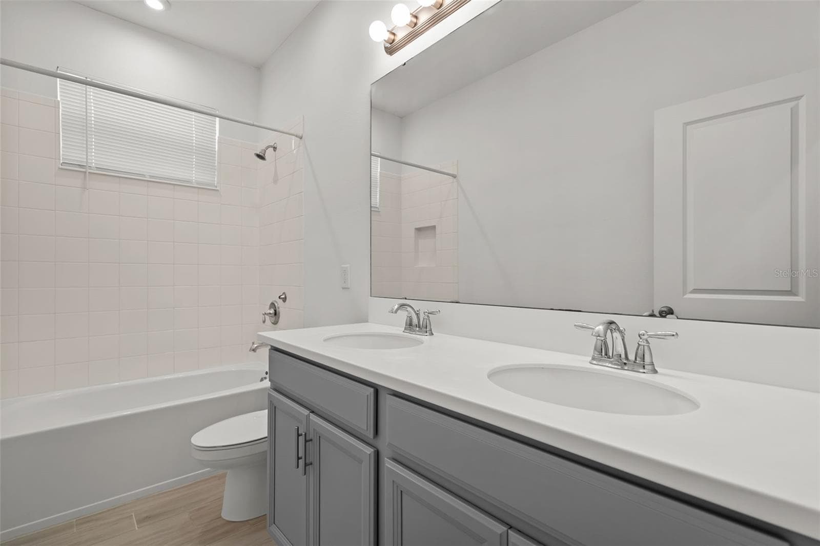 Single Family Residence at 1458 LONE FEATHER TRL, WINTER PARK, photo 19 of 39