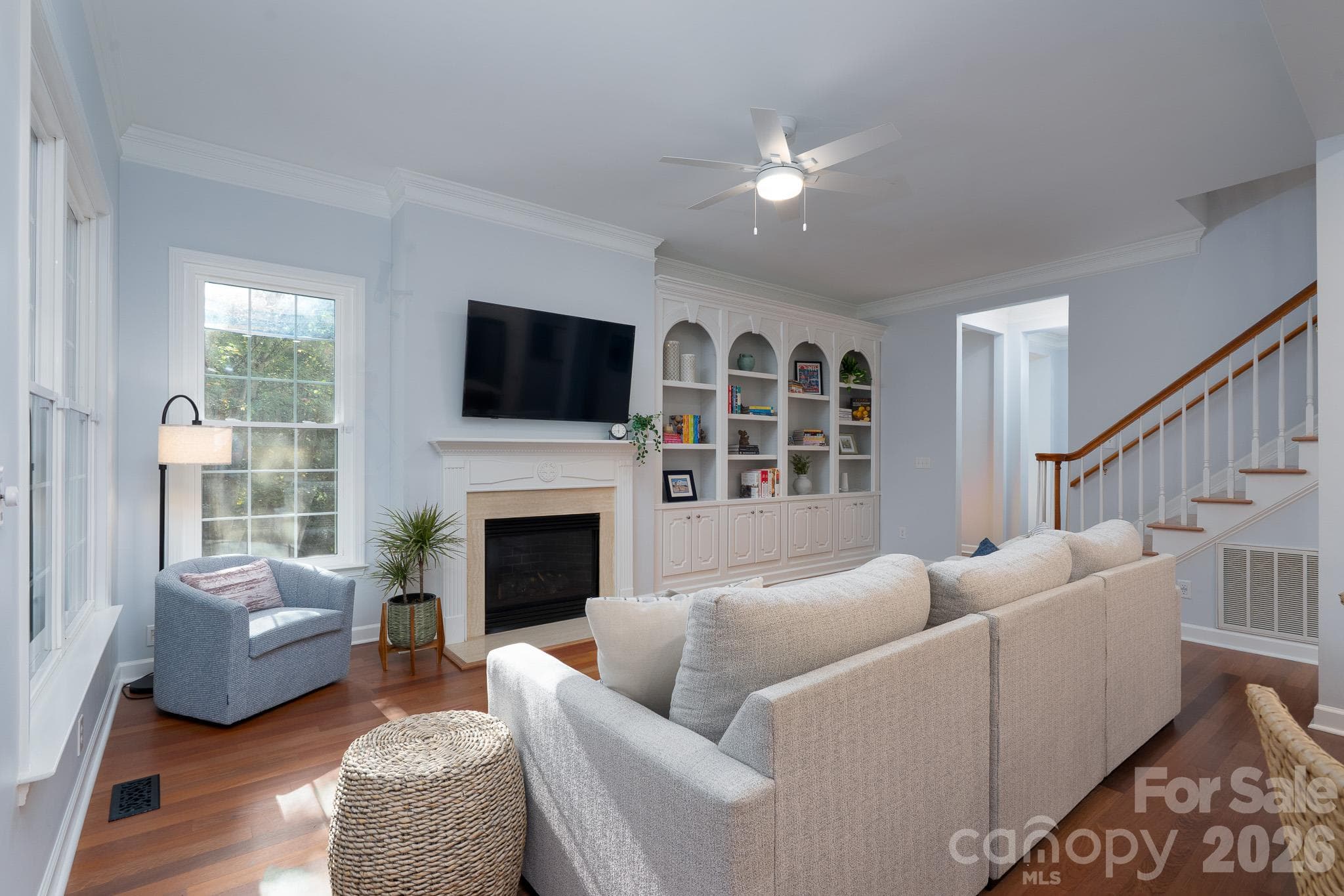 Single Family Residence at 1201 Beckford Glen Drive, Waxhaw, photo 5 of 48