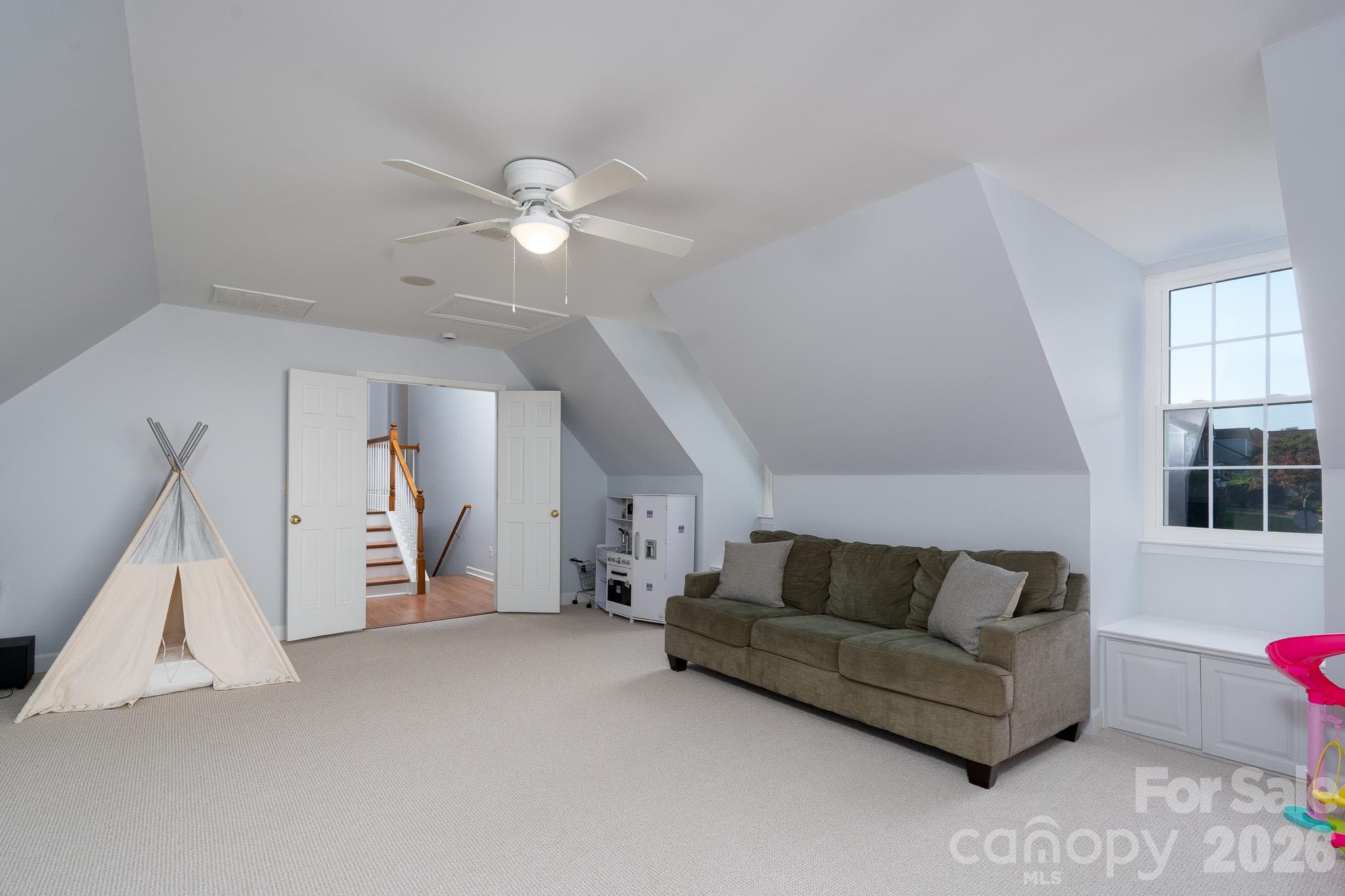 Single Family Residence at 1201 Beckford Glen Drive, Waxhaw, photo 35 of 48