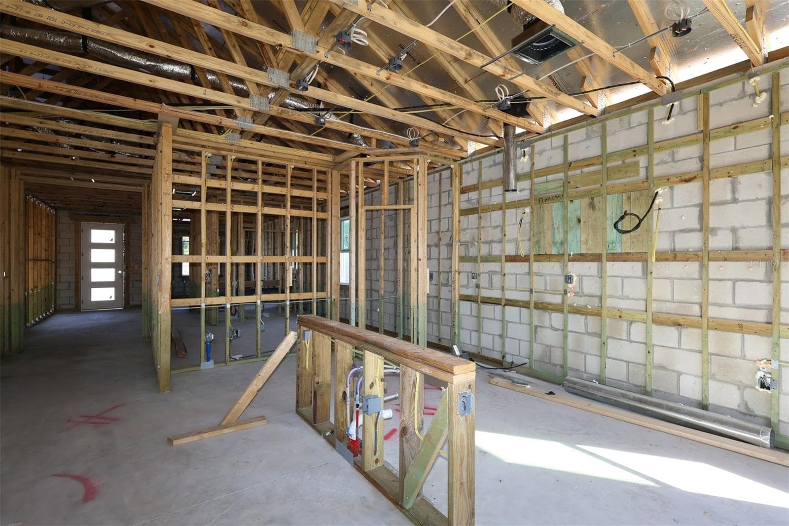 Single Family Residence at 1198 BASALT LN, SANFORD, photo 2 of 11
