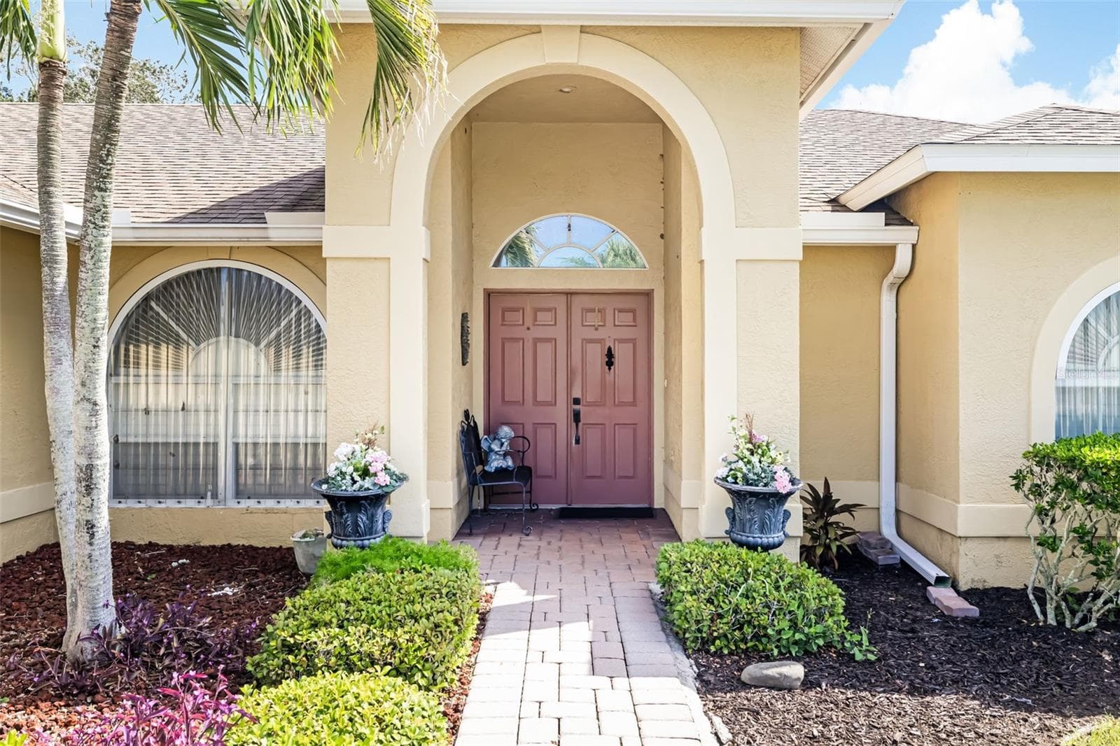 Single Family Residence at 9678 KNIGHTSBRIDGE CIR, SARASOTA, photo 6 of 57