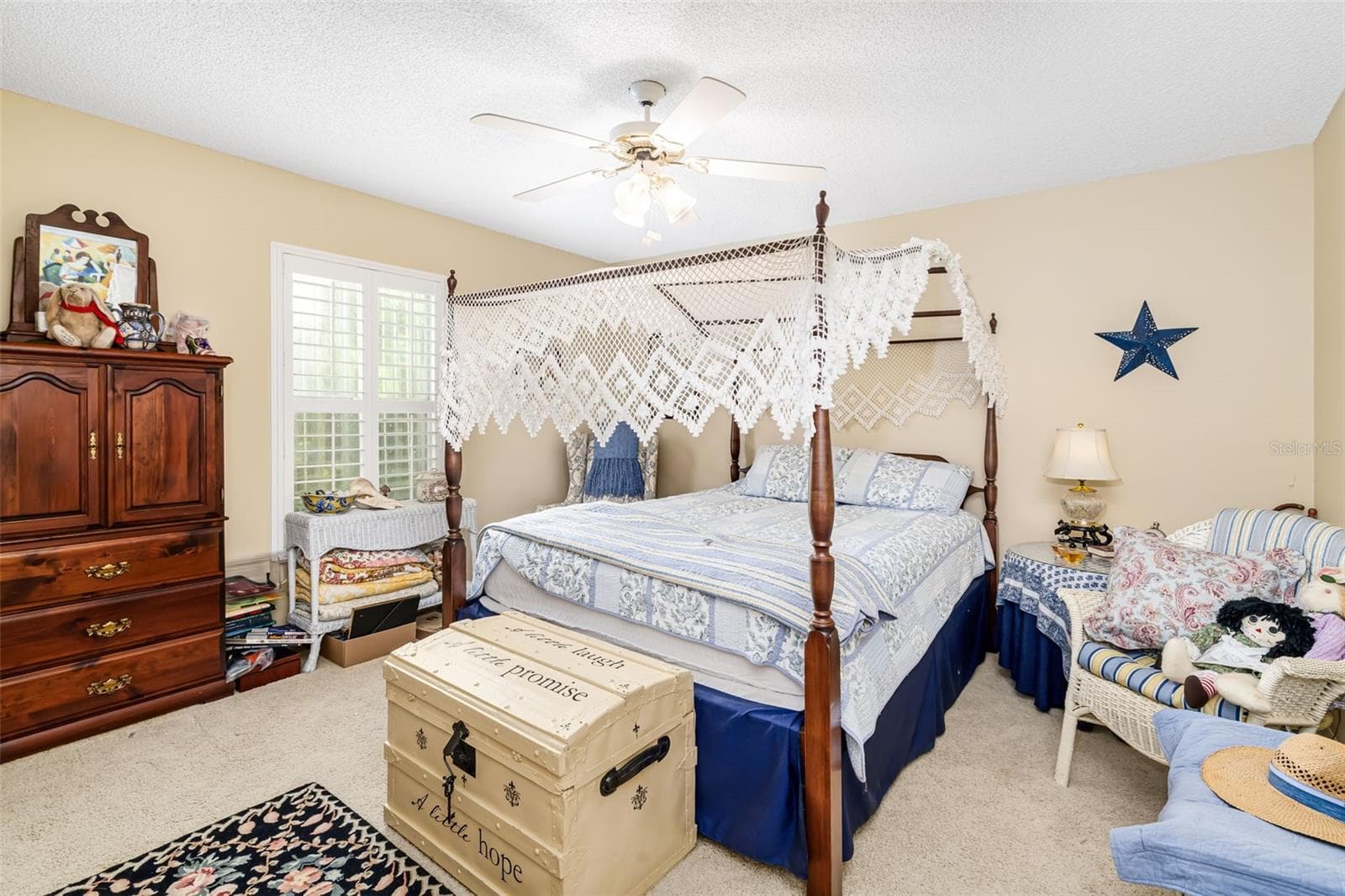 Single Family Residence at 9678 KNIGHTSBRIDGE CIR, SARASOTA, photo 15 of 57