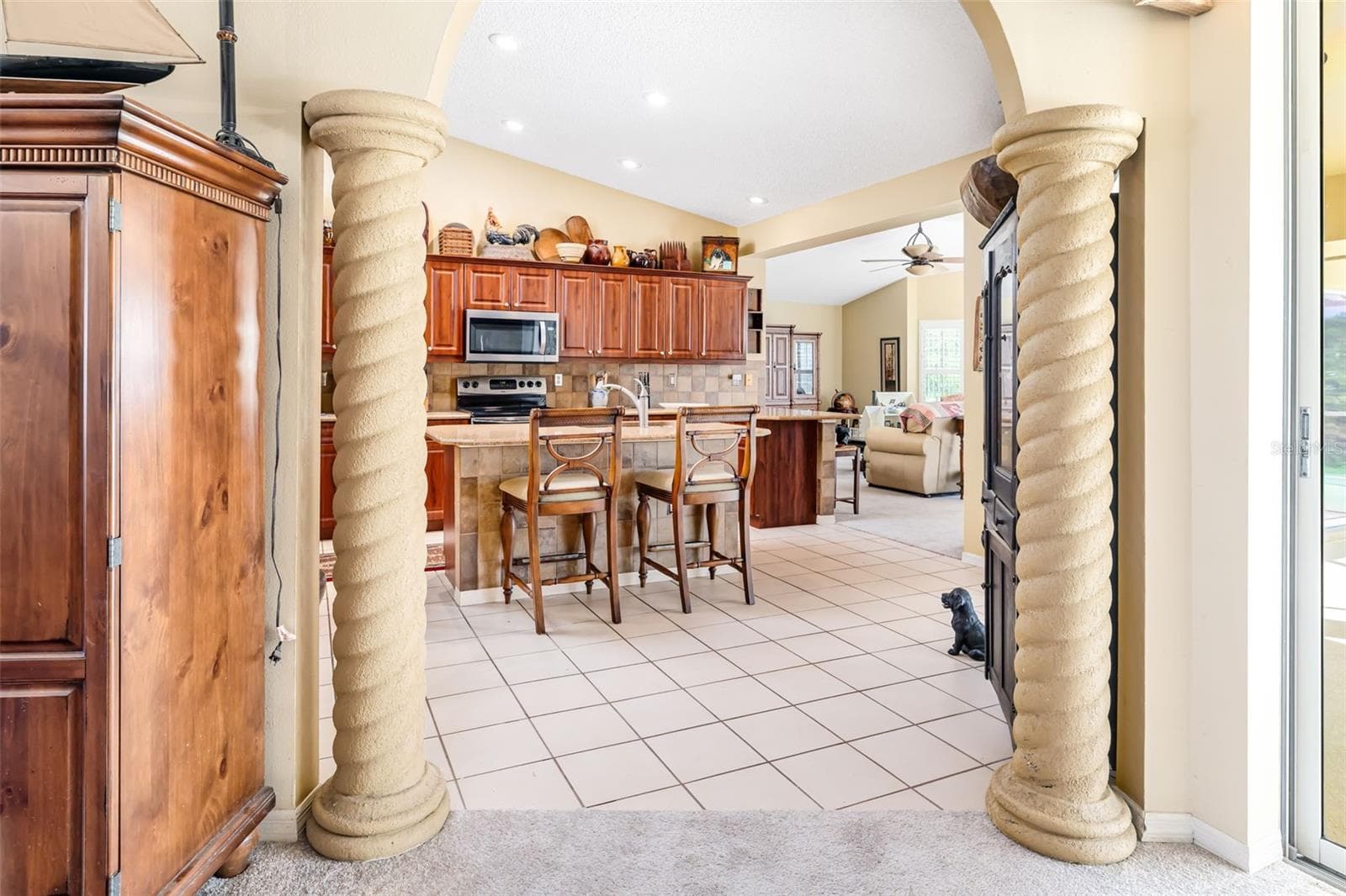 Single Family Residence at 9678 KNIGHTSBRIDGE CIR, SARASOTA, photo 26 of 57