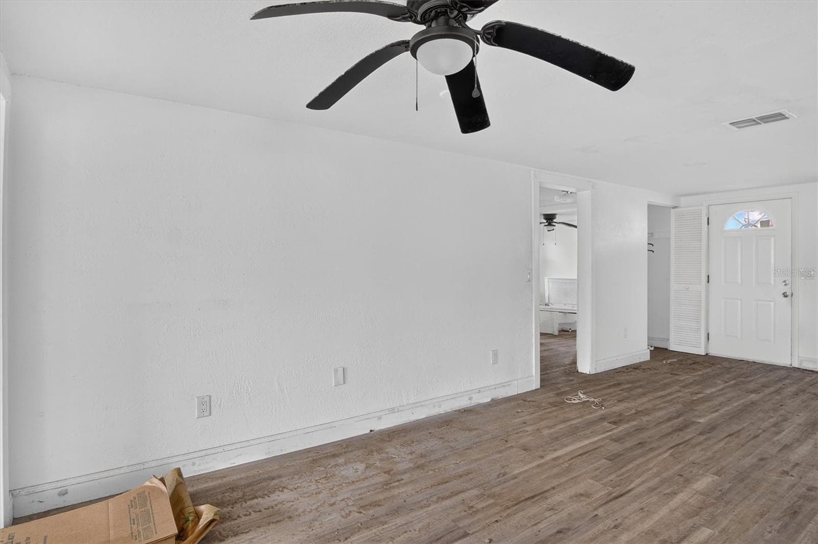 Single Family Residence at 7313 MAKO DR, HUDSON, photo 12 of 40