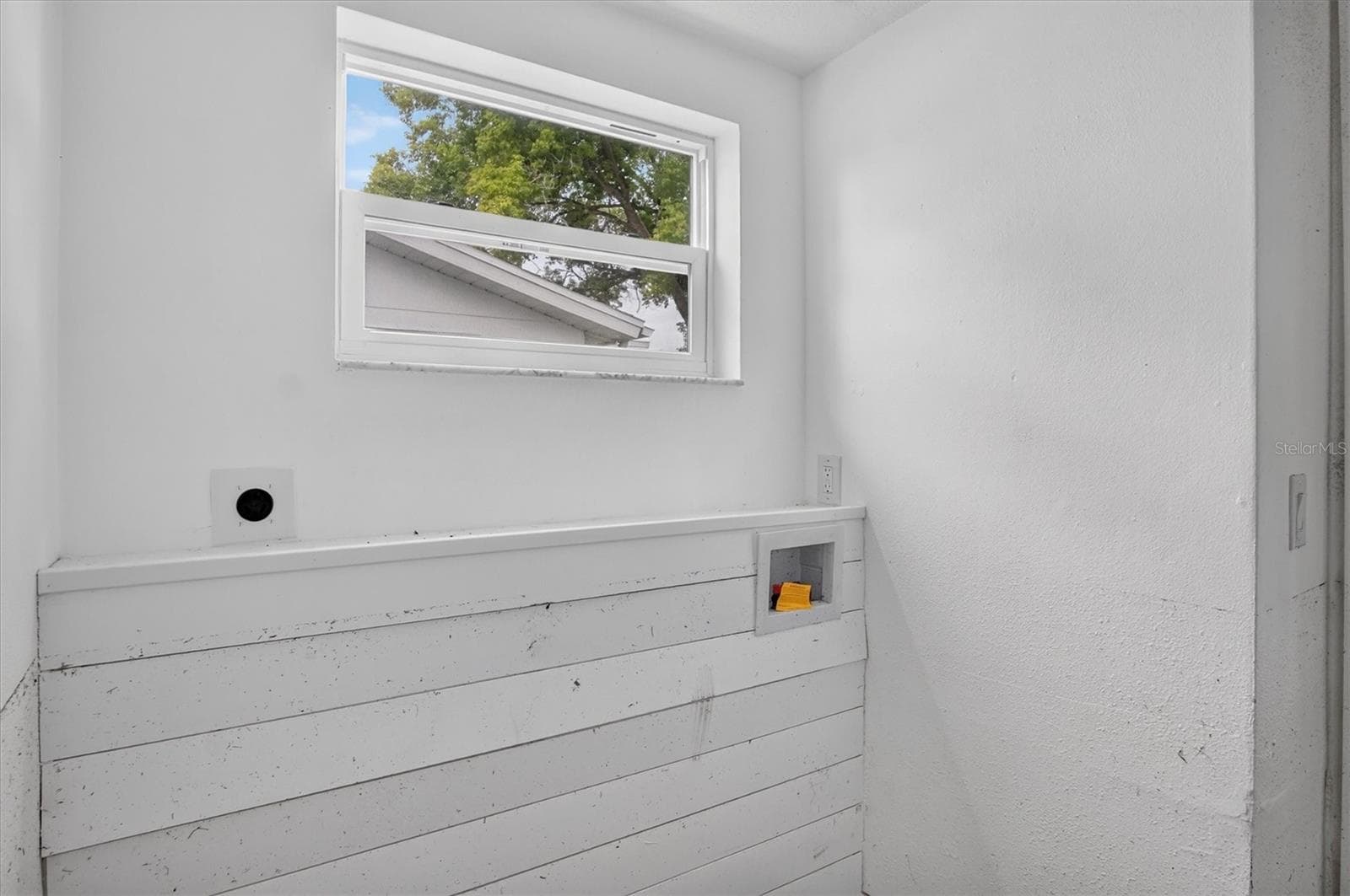 Single Family Residence at 7313 MAKO DR, HUDSON, photo 21 of 40