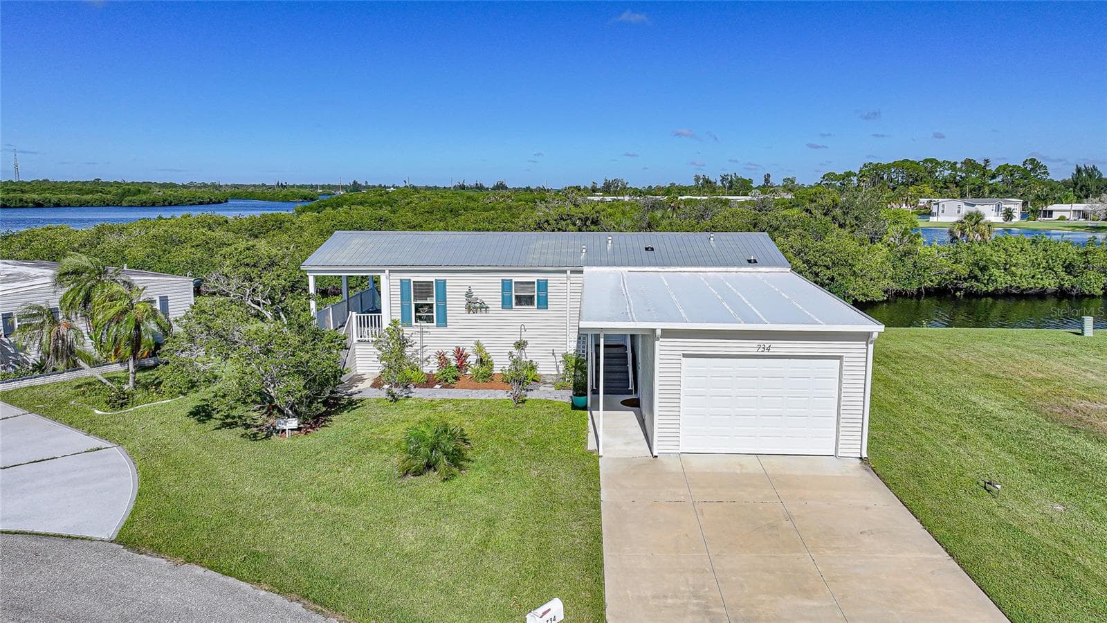 Front of Home - 734 BLACKBURN BLVD, NORTH PORT