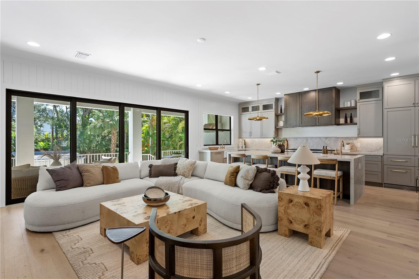 Family room - 5008 W DICKENS AVE, TAMPA