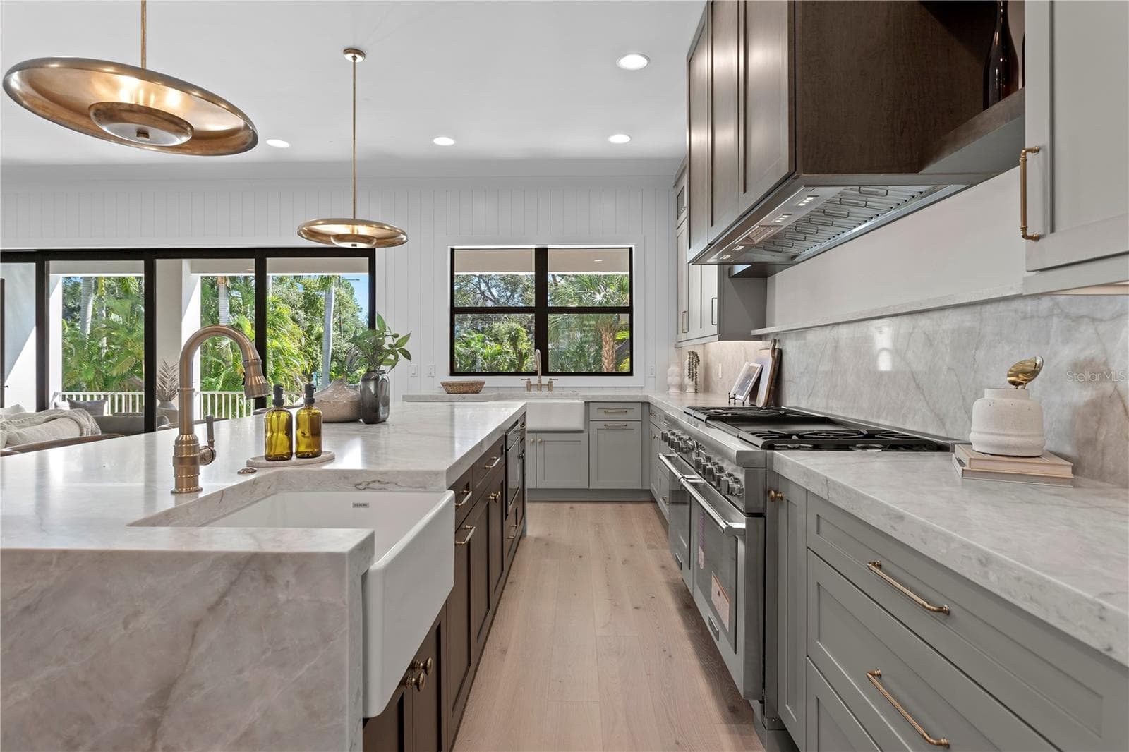 Single Family Residence at 5008 W DICKENS AVE, TAMPA, photo 6 of 68