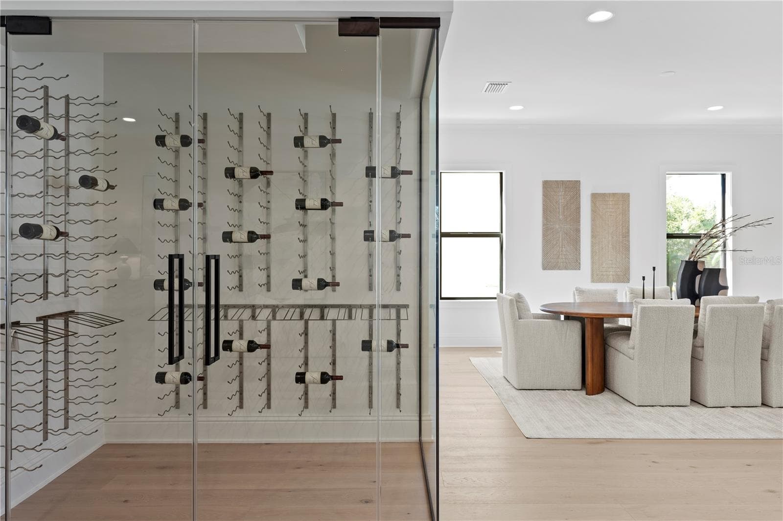 climate controlled wine room - 5008 W DICKENS AVE, TAMPA