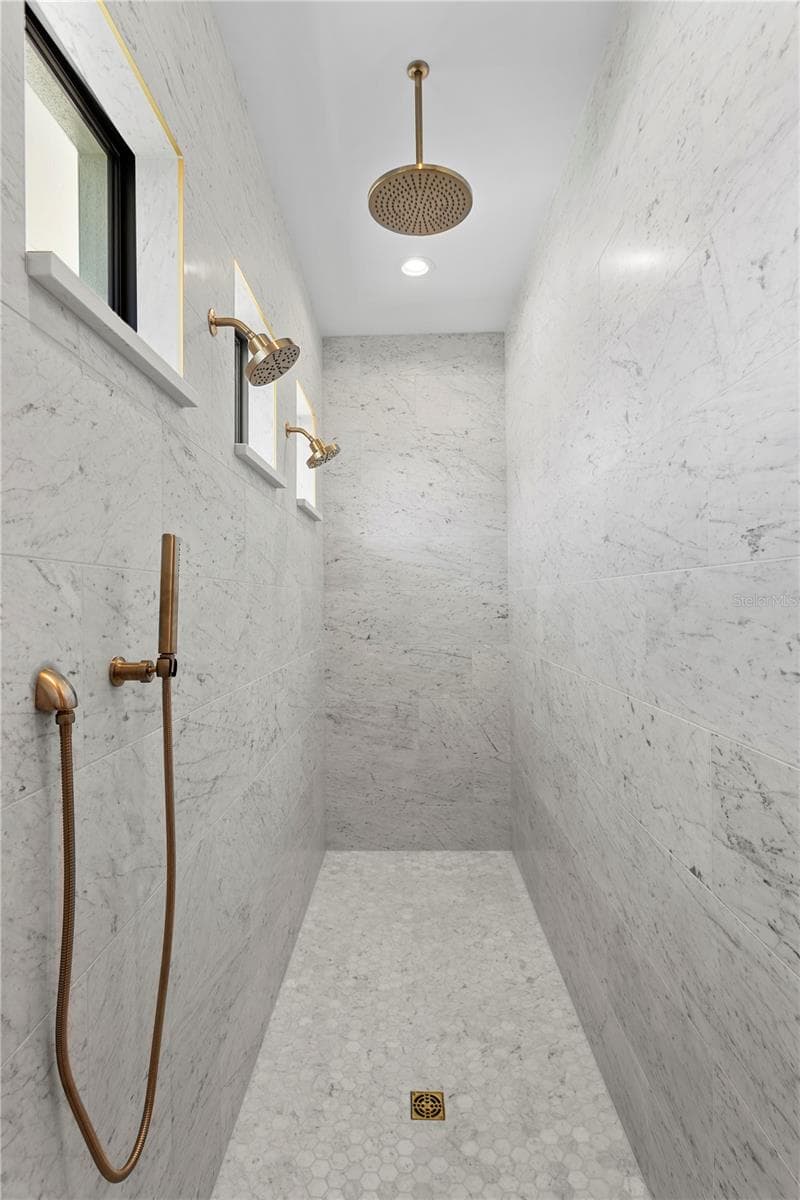 Primary walk in shower - 5008 W DICKENS AVE, TAMPA