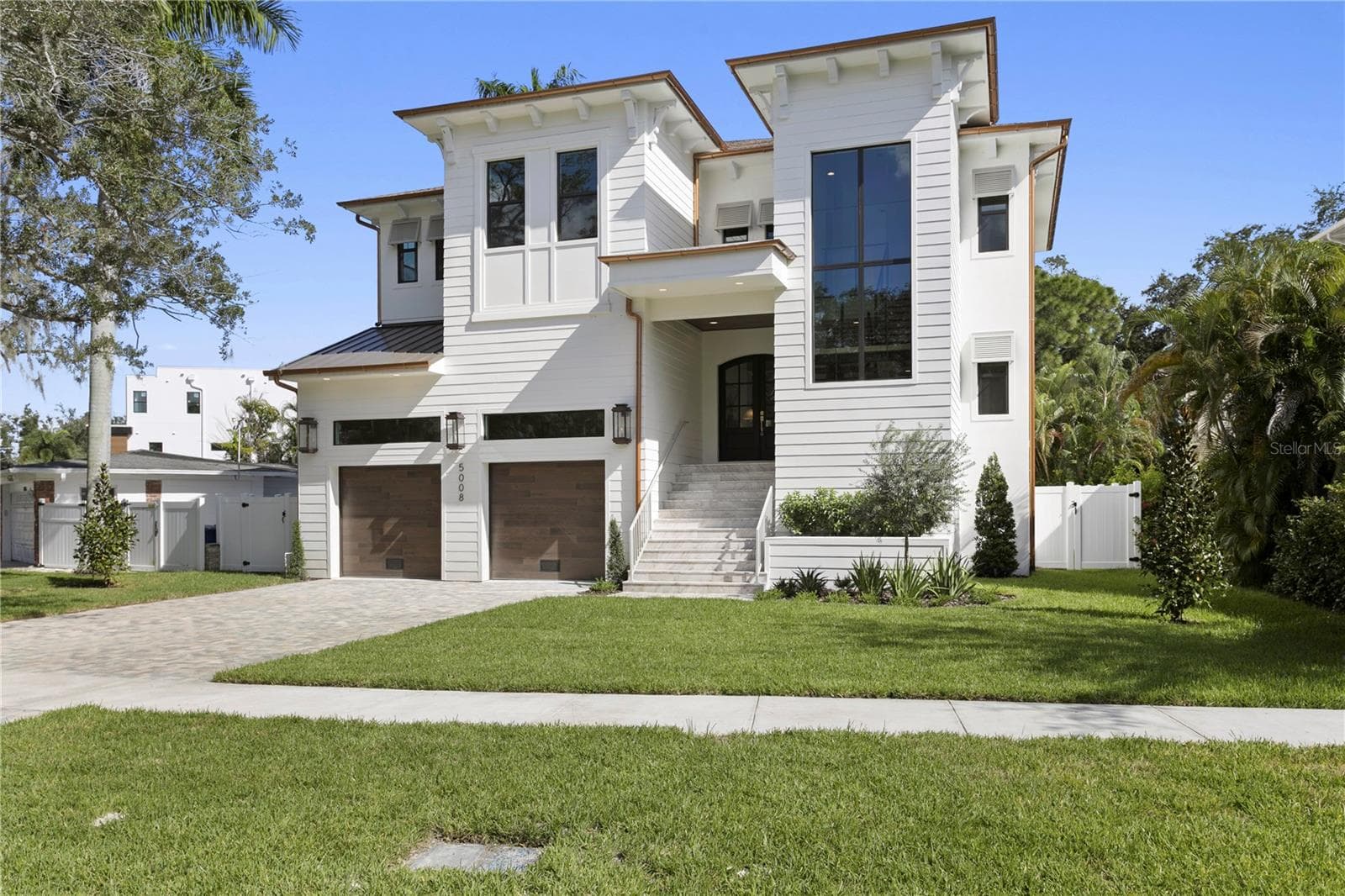 Single Family Residence at 5008 W DICKENS AVE, TAMPA, photo 63 of 68
