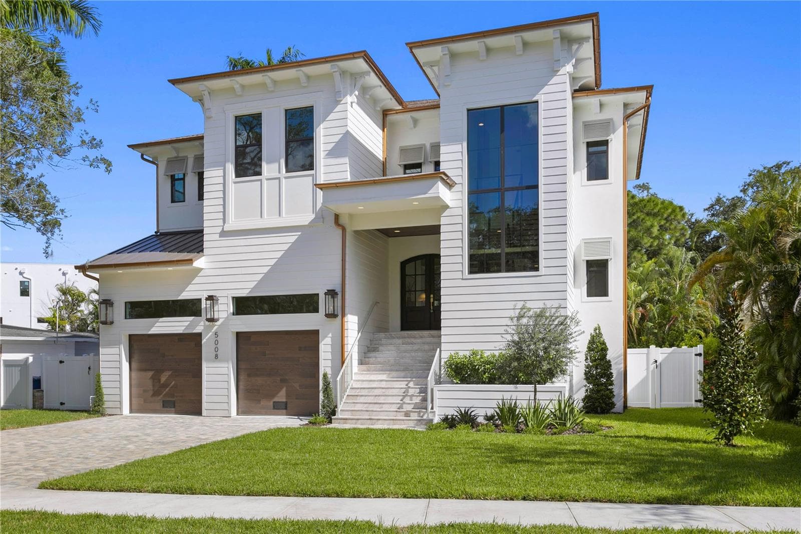 Single Family Residence at 5008 W DICKENS AVE, TAMPA, photo 64 of 68