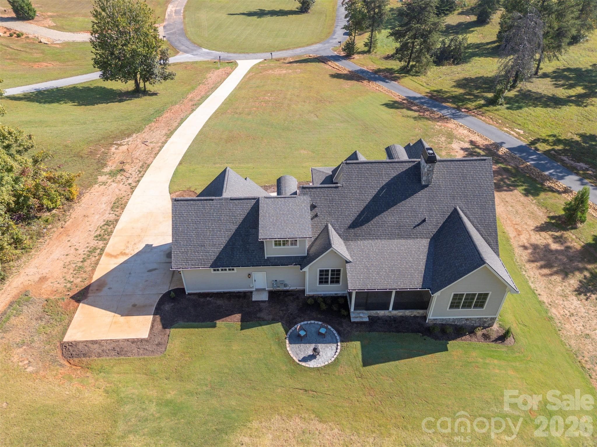Single Family Residence at 67 Taddington Circle, Columbus, photo 25 of 33