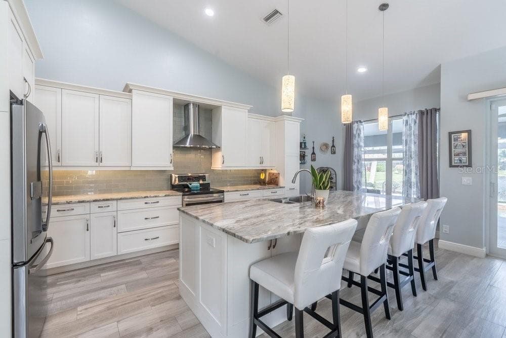 Single Family Residence at 7732 CITRUS HILL LN, NAPLES, photo 9 of 34