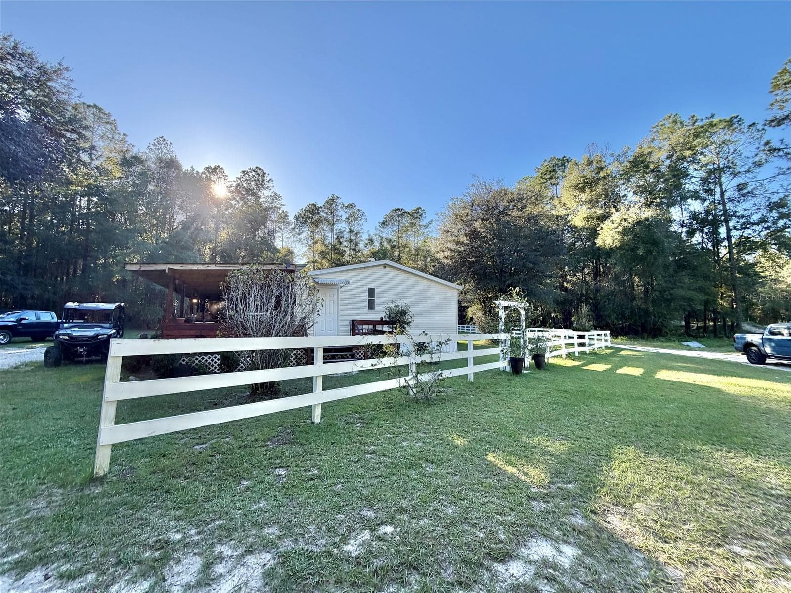 Manufactured Home at 16817 NW 110TH AVE, ALACHUA, photo 4 of 69