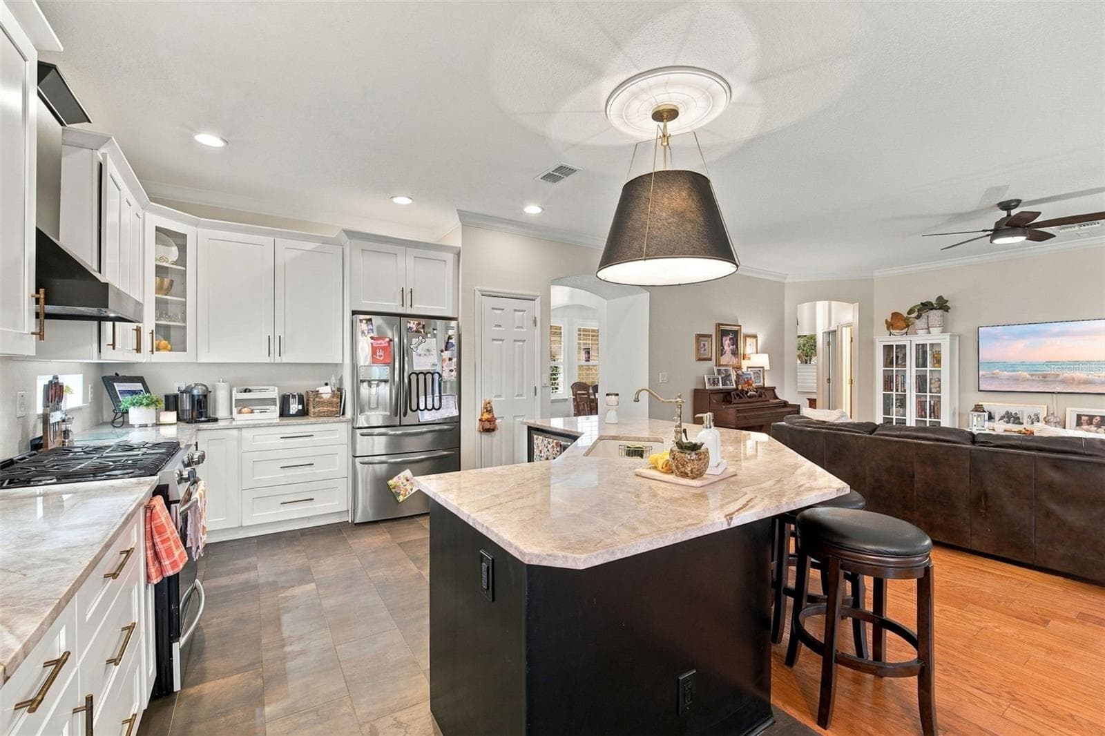 Single Family Residence at 1024 HERON POINT CIR, DELAND, photo 17 of 55