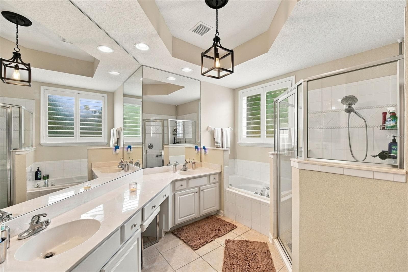 Single Family Residence at 1024 HERON POINT CIR, DELAND, photo 28 of 55