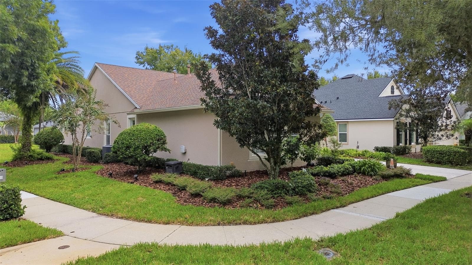 Single Family Residence at 1024 HERON POINT CIR, DELAND, photo 48 of 55