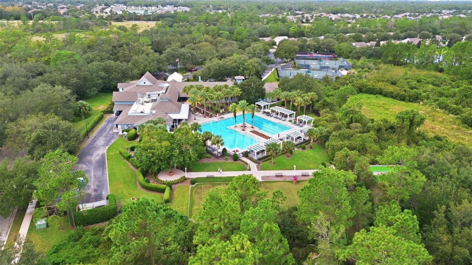 Single Family Residence at 1024 HERON POINT CIR, DELAND, photo 53 of 55