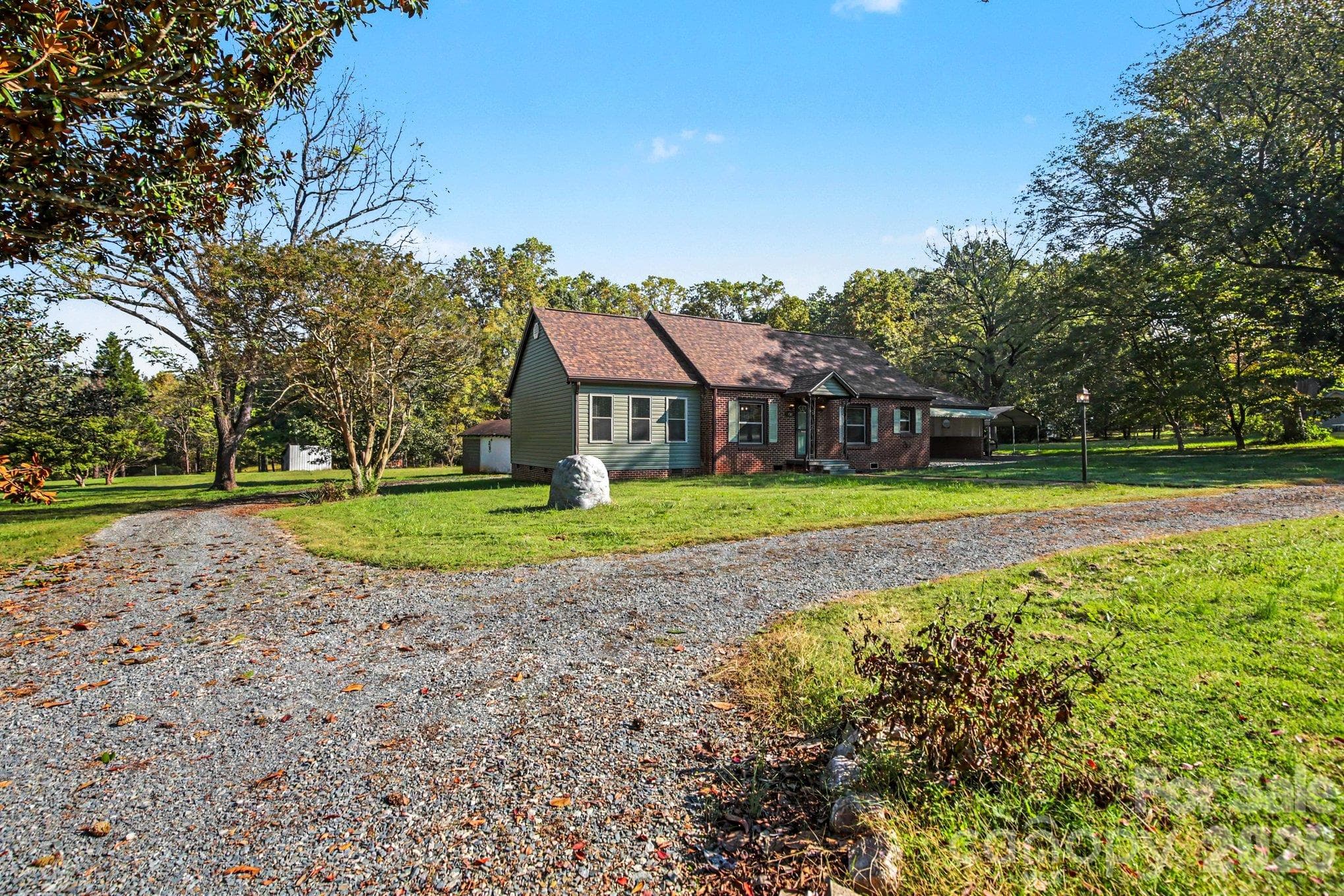 Single Family Residence at 730 Peach Orchard Road, Salisbury, photo 4 of 32