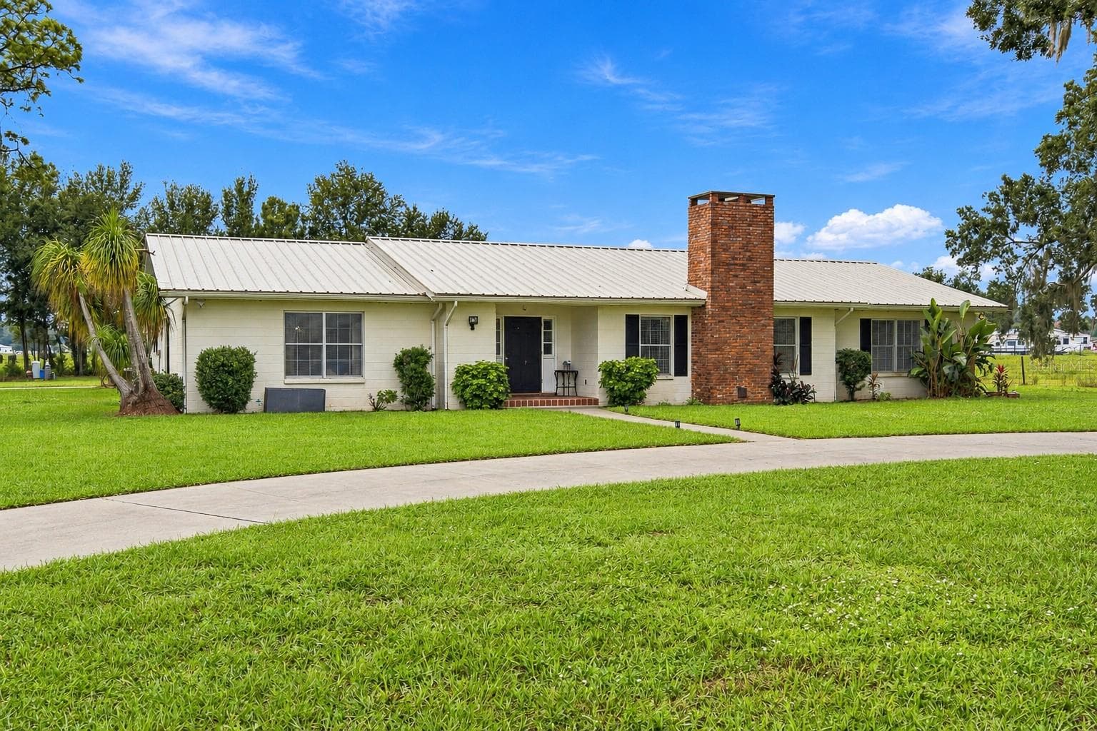 Single Family Residence at 3903 EDISON AVE, BOWLING GREEN, photo 4 of 51