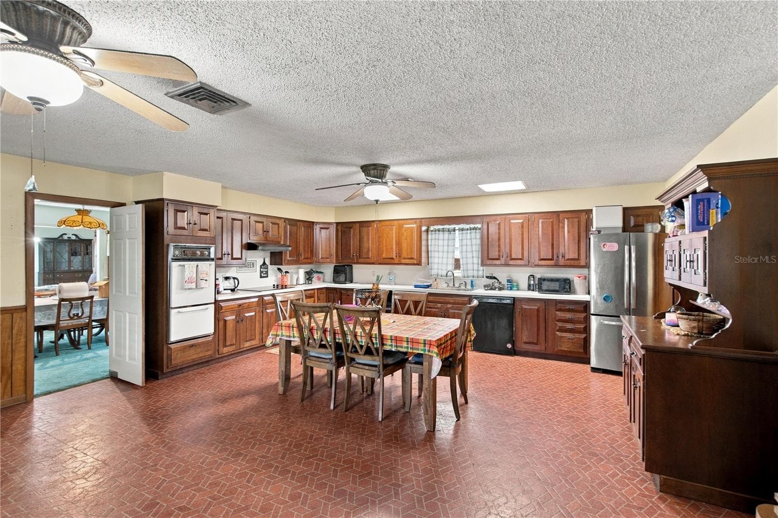 Single Family Residence at 3903 EDISON AVE, BOWLING GREEN, photo 31 of 51