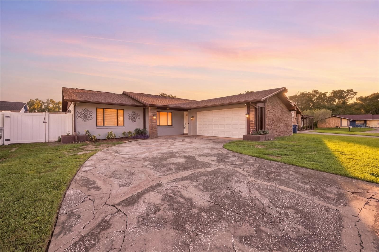 Single Family Residence at 3628 COPPERTREE CIR, BRANDON, photo 3 of 45