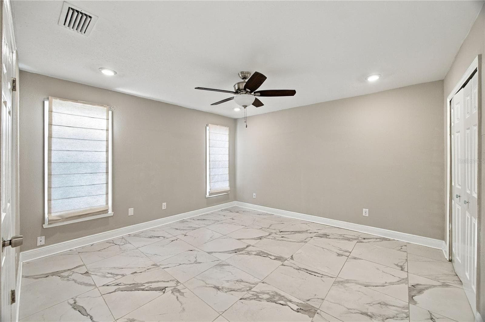 Single Family Residence at 3628 COPPERTREE CIR, BRANDON, photo 12 of 45