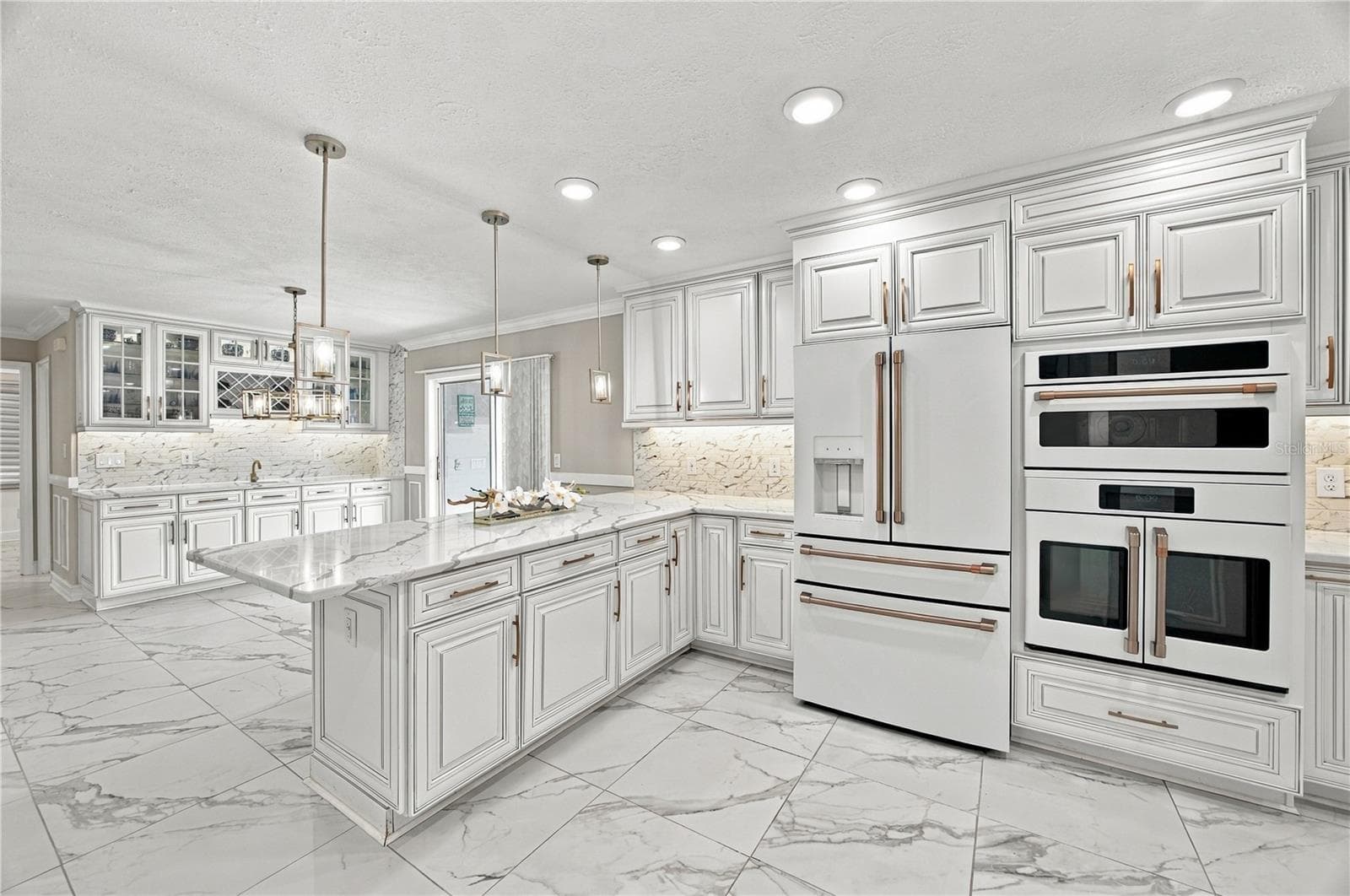 Single Family Residence at 3628 COPPERTREE CIR, BRANDON, photo 15 of 45