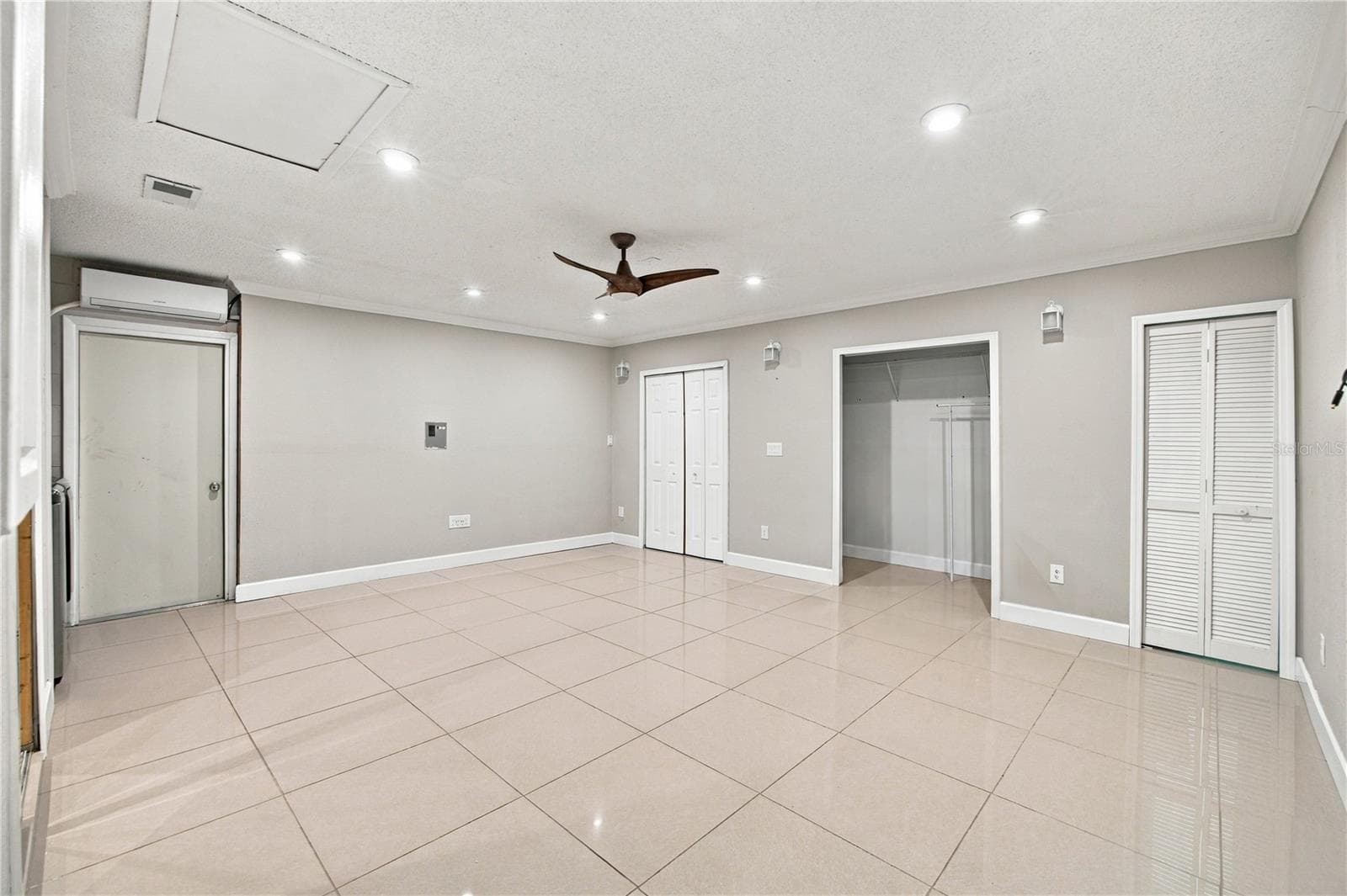 Single Family Residence at 3628 COPPERTREE CIR, BRANDON, photo 24 of 45