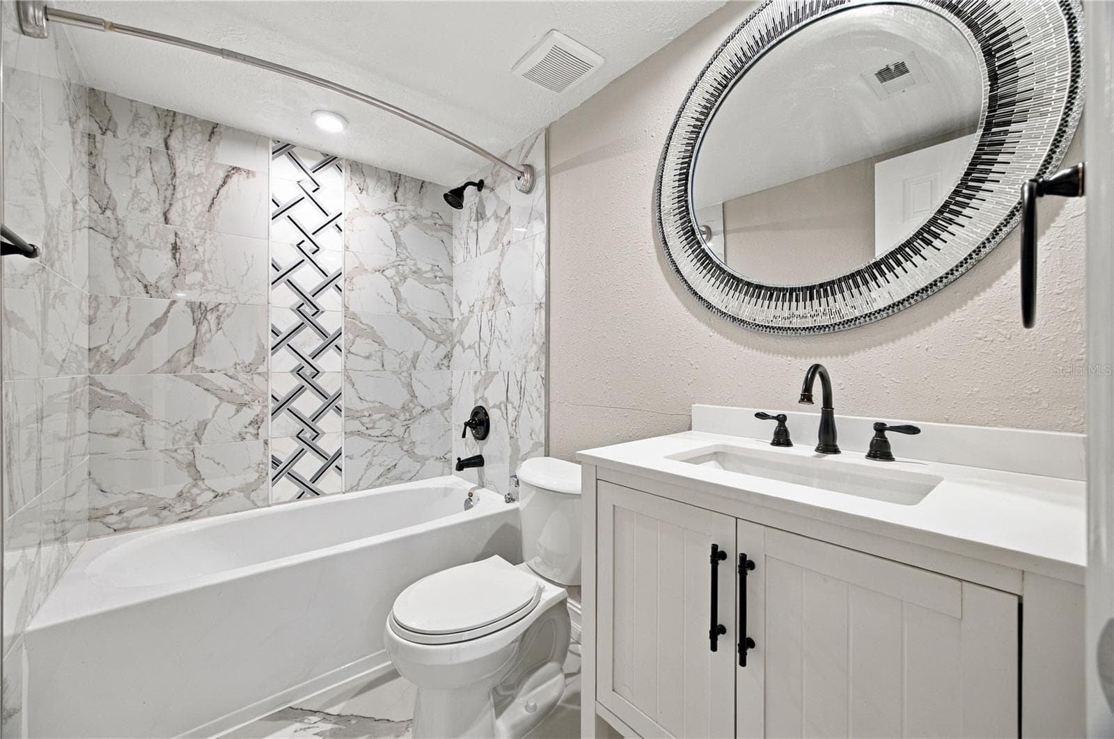 Single Family Residence at 3628 COPPERTREE CIR, BRANDON, photo 26 of 45