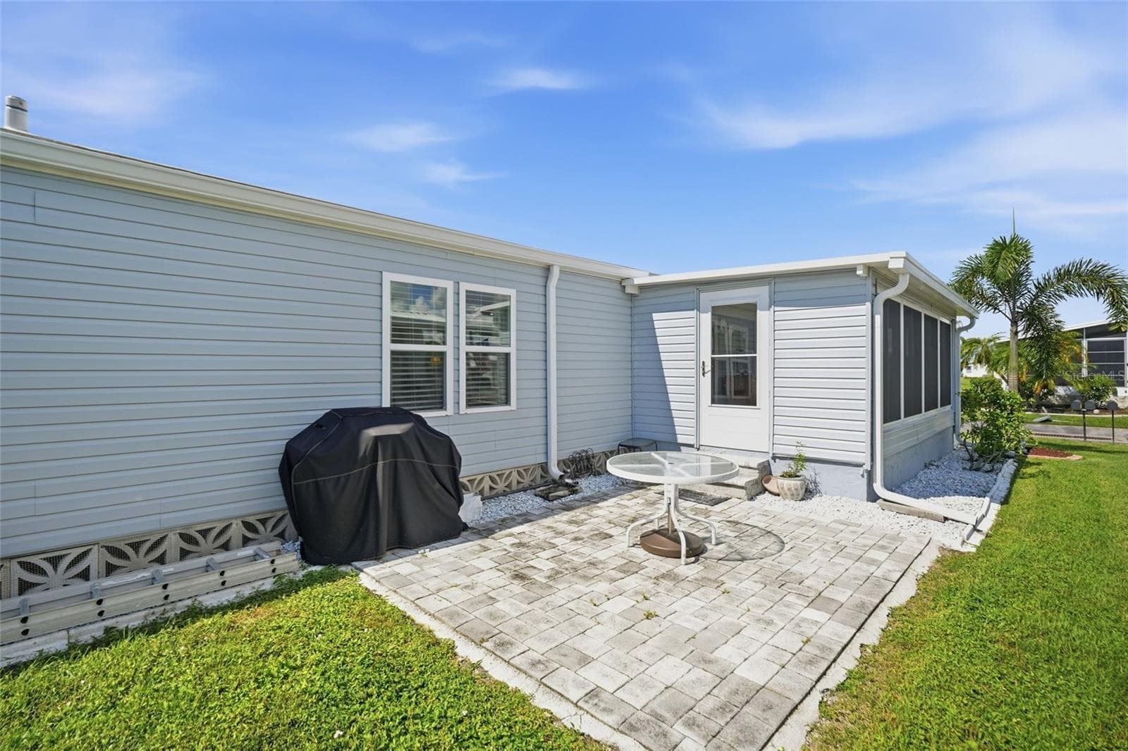 Manufactured Home at 809 VILLA DEL SOL DR, NORTH PORT, photo 21 of 33