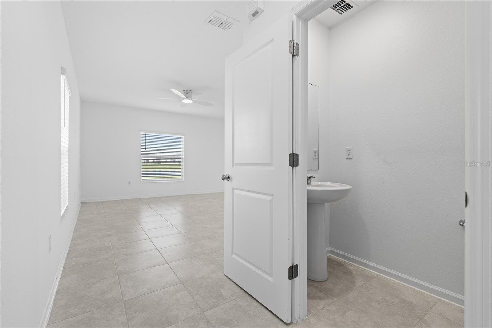 Single Family Residence at 4110 CALUSA PINE RD, DAYTONA BEACH, photo 7 of 59
