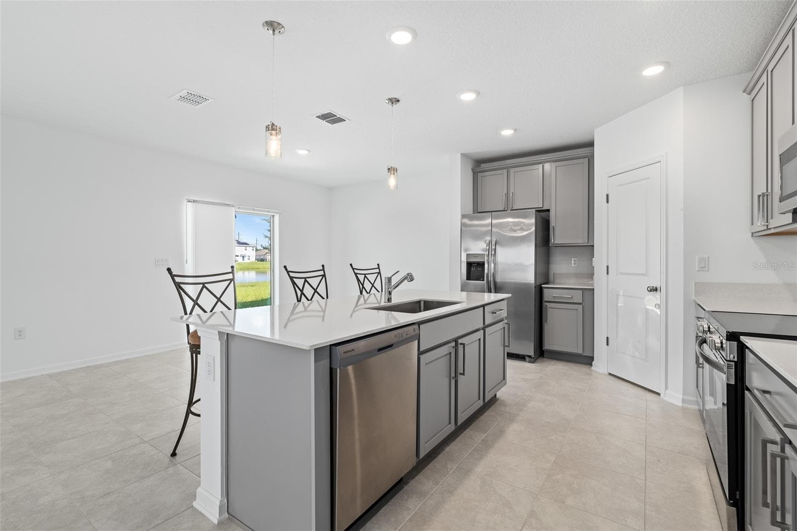 Single Family Residence at 4110 CALUSA PINE RD, DAYTONA BEACH, photo 18 of 59