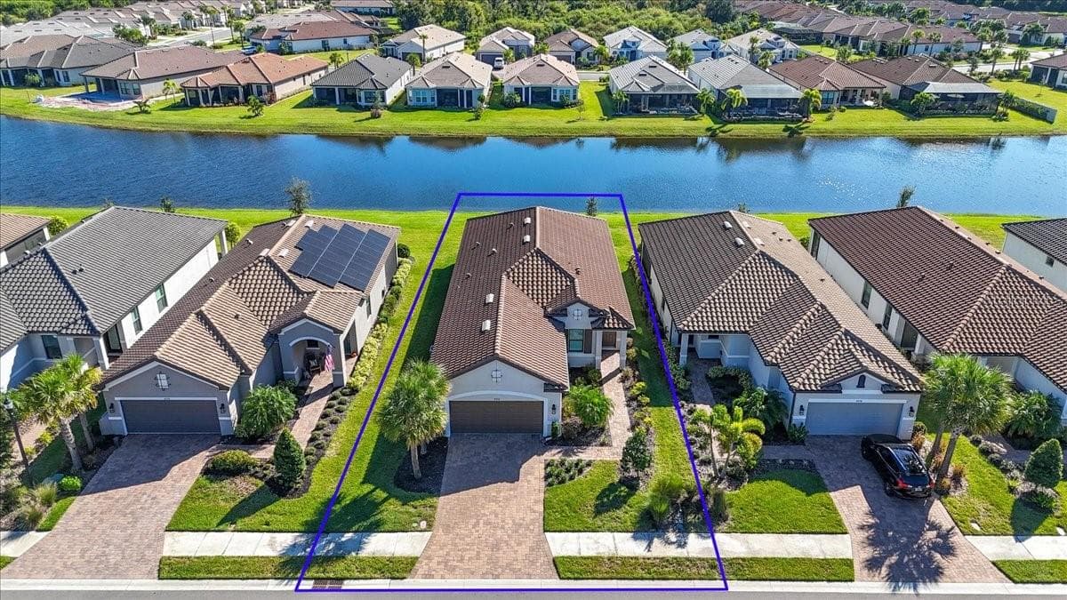 Single Family Residence at 4732 CRESTPOINT WAY, PALMETTO, photo 16 of 44