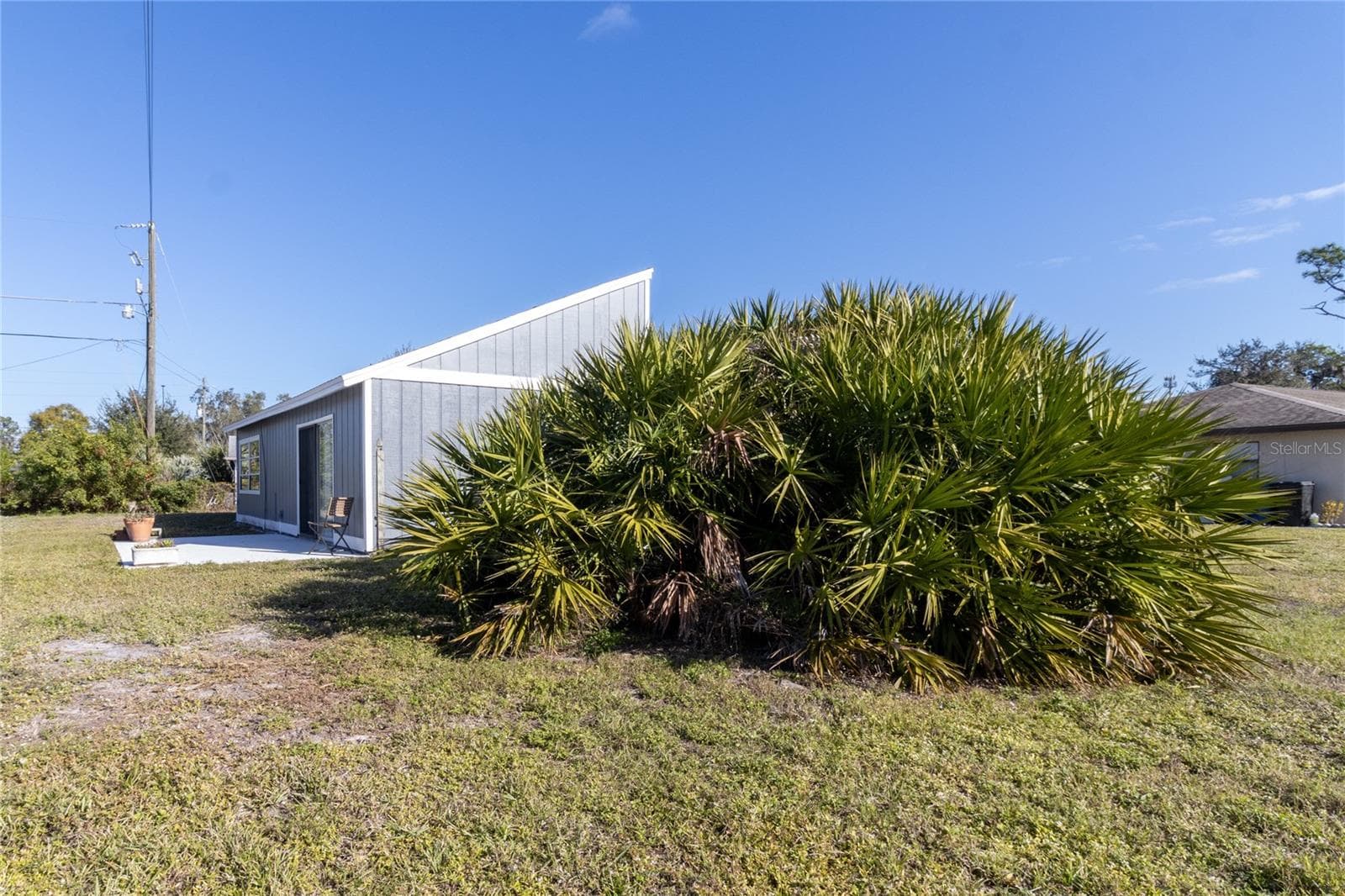 Duplex at 7013 BRENTFORD RD, SARASOTA, photo 4 of 42
