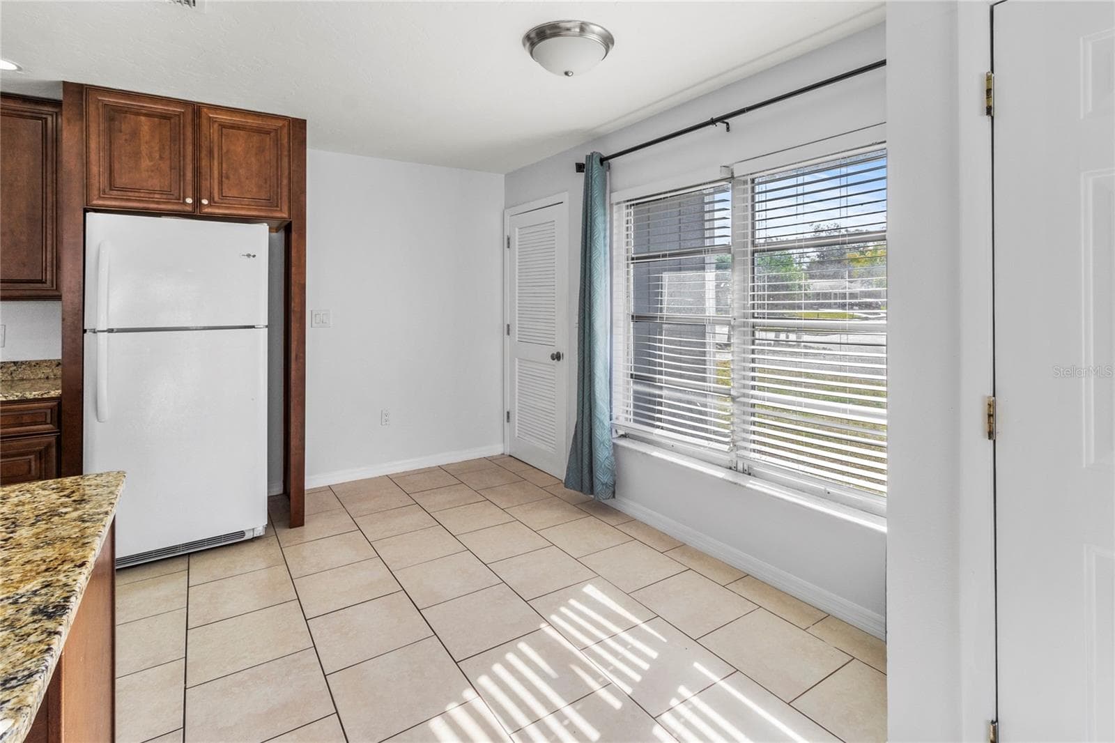 Duplex at 7013 BRENTFORD RD, SARASOTA, photo 9 of 42