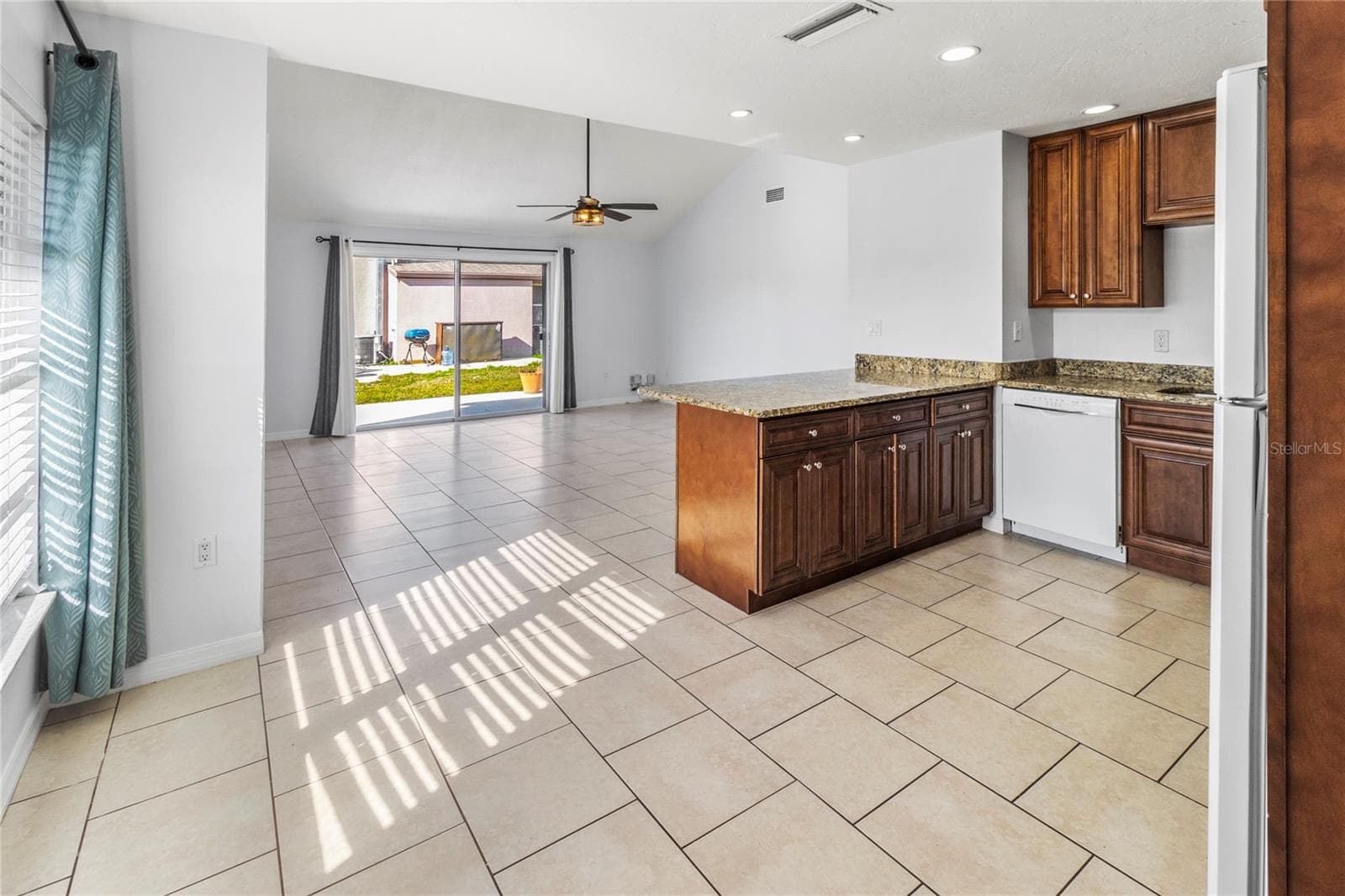 Duplex at 7013 BRENTFORD RD, SARASOTA, photo 11 of 42