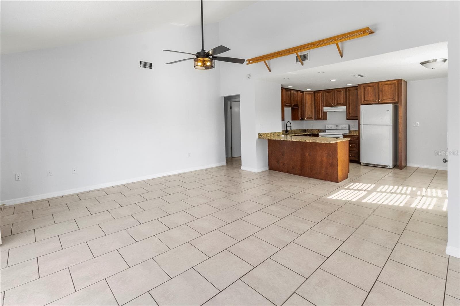 Duplex at 7013 BRENTFORD RD, SARASOTA, photo 16 of 42