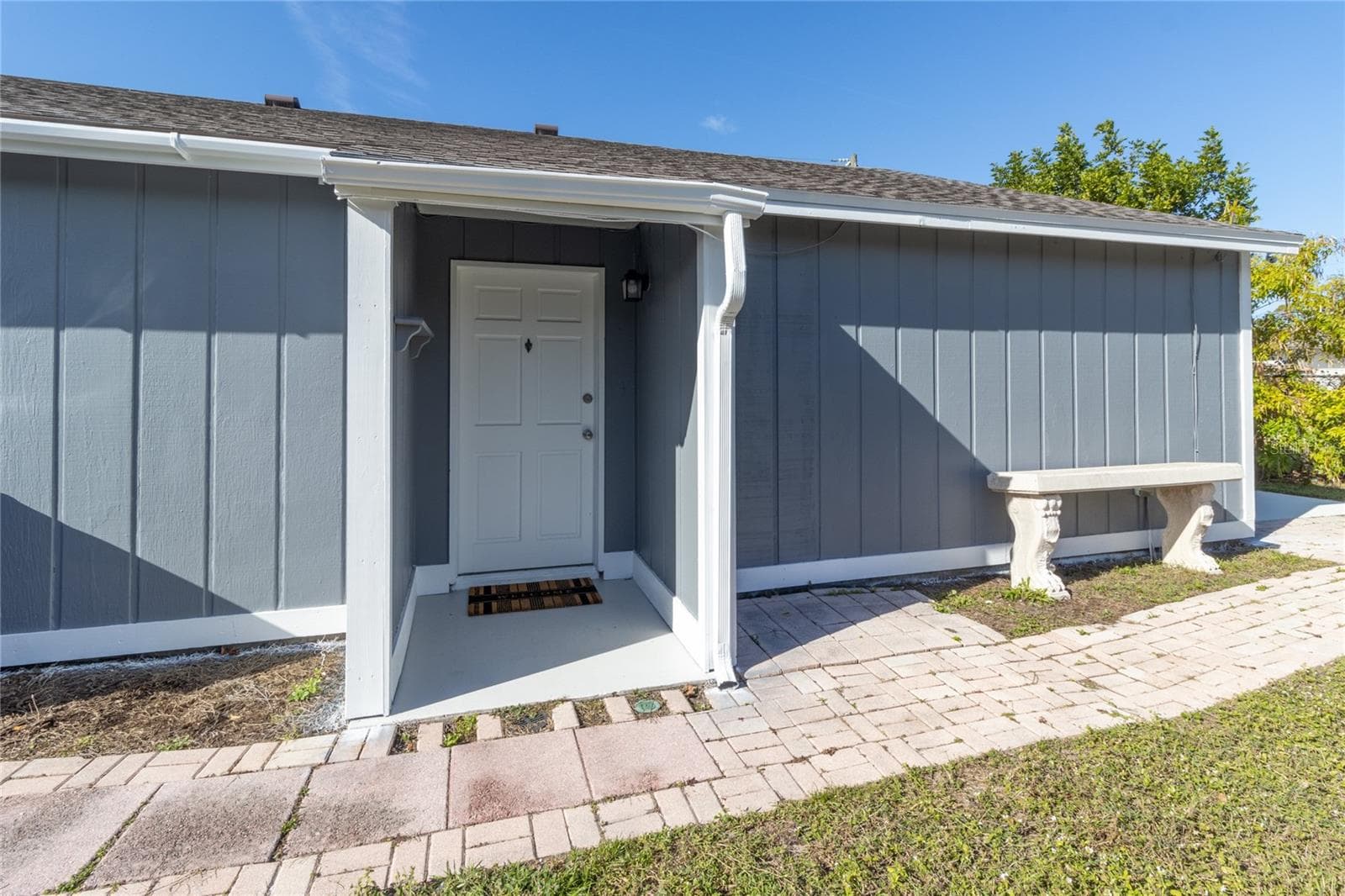 Duplex at 7013 BRENTFORD RD, SARASOTA, photo 30 of 42