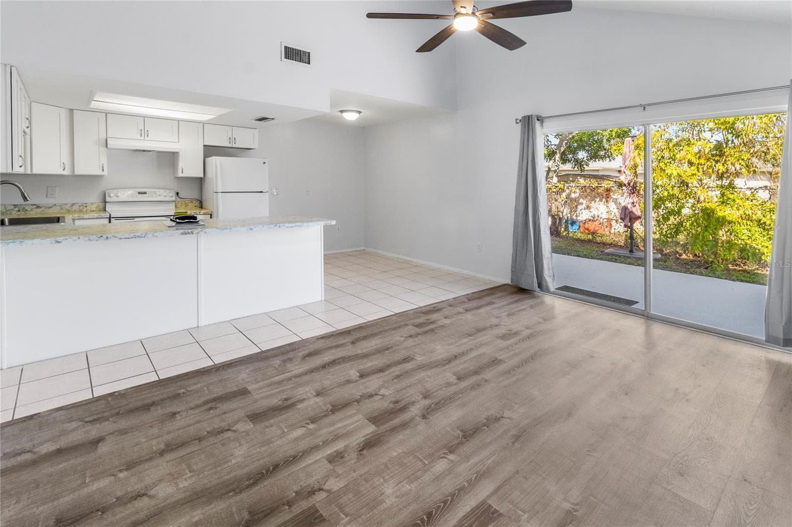 Duplex at 7013 BRENTFORD RD, SARASOTA, photo 38 of 42