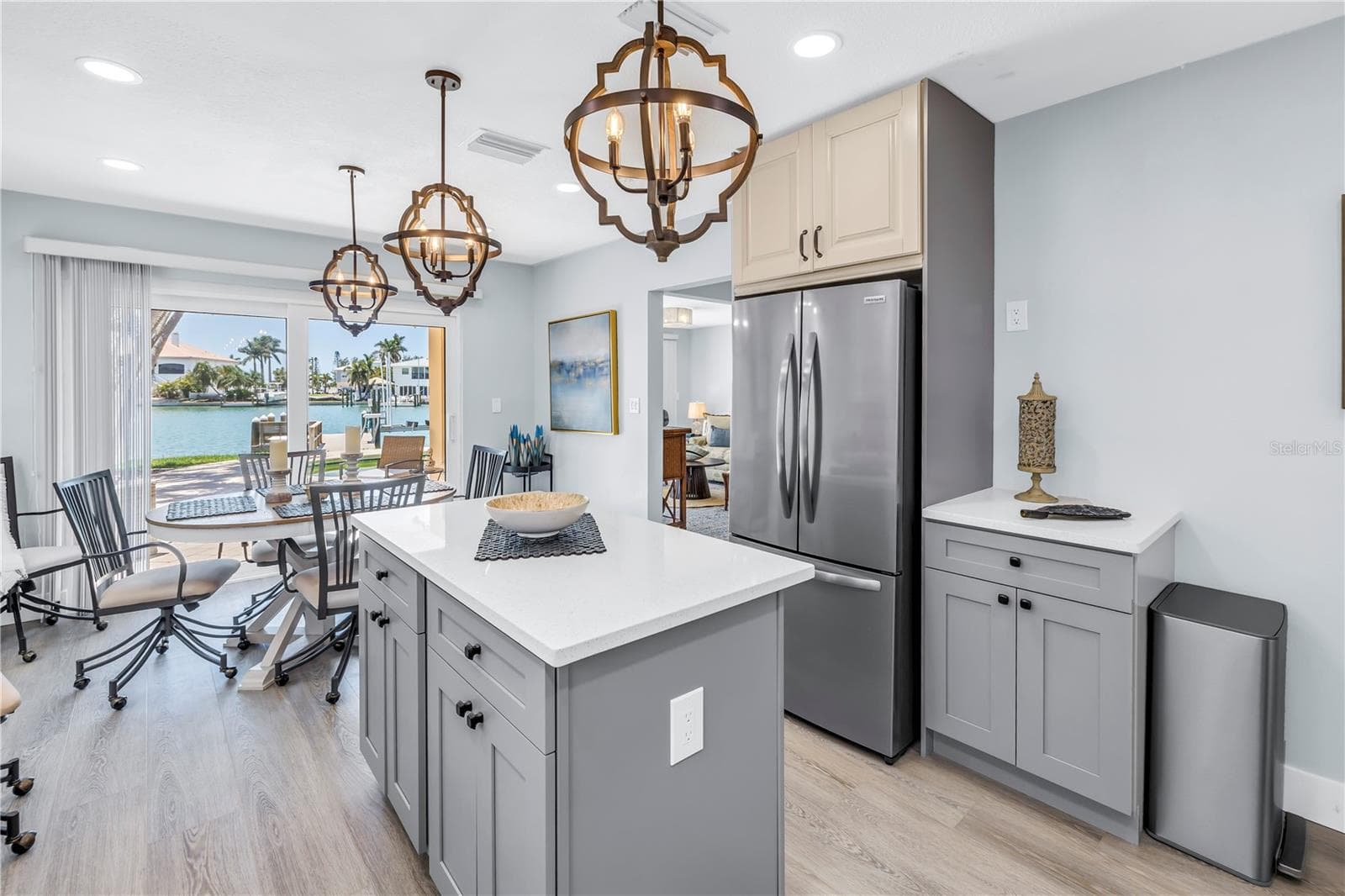 Single Family Residence at 10128 YACHT CLUB DR, TREASURE ISLAND, photo 13 of 80