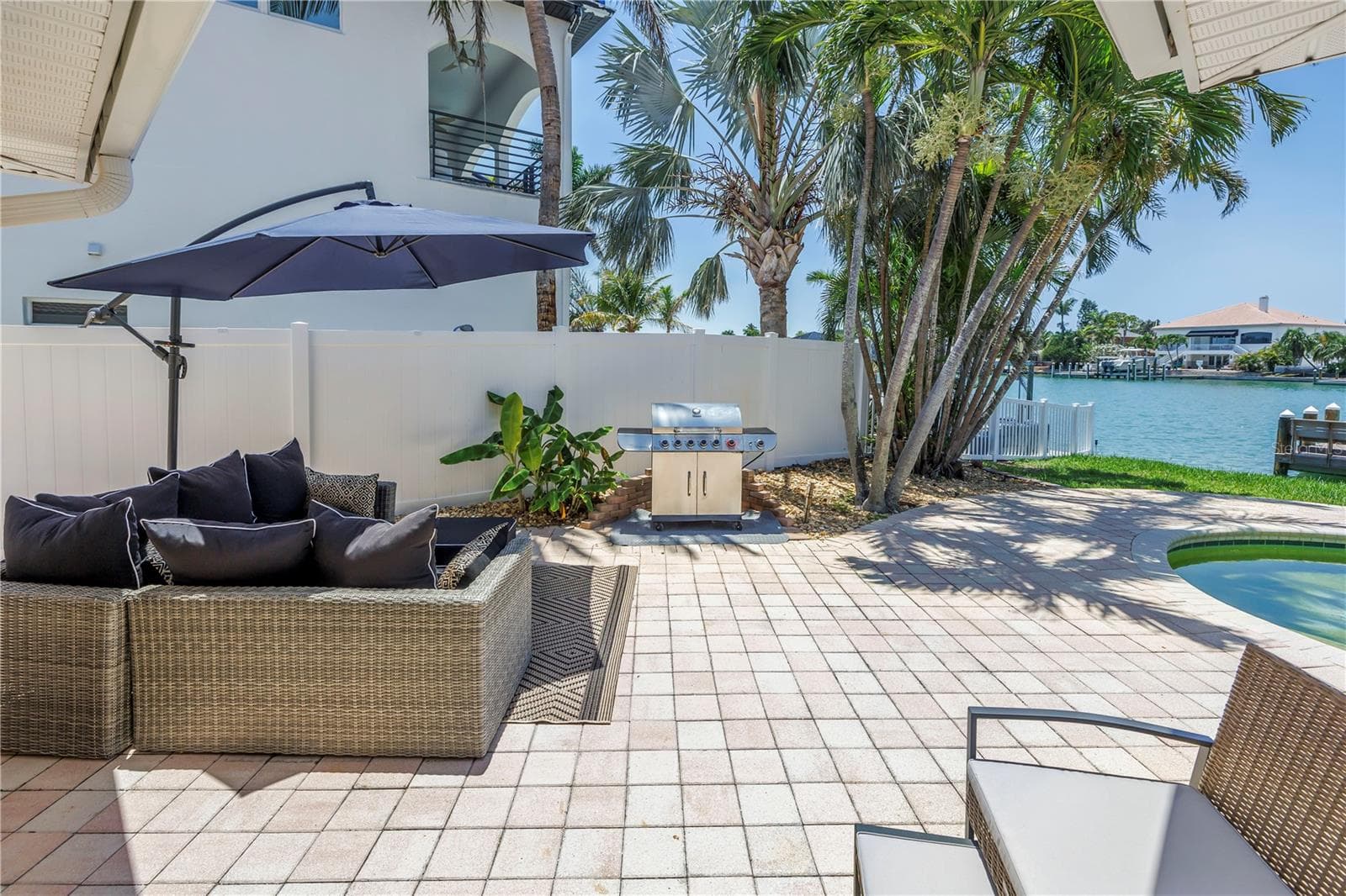 Single Family Residence at 10128 YACHT CLUB DR, TREASURE ISLAND, photo 39 of 80