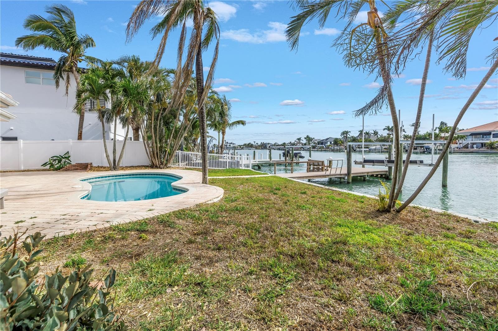 Single Family Residence at 10128 YACHT CLUB DR, TREASURE ISLAND, photo 65 of 80
