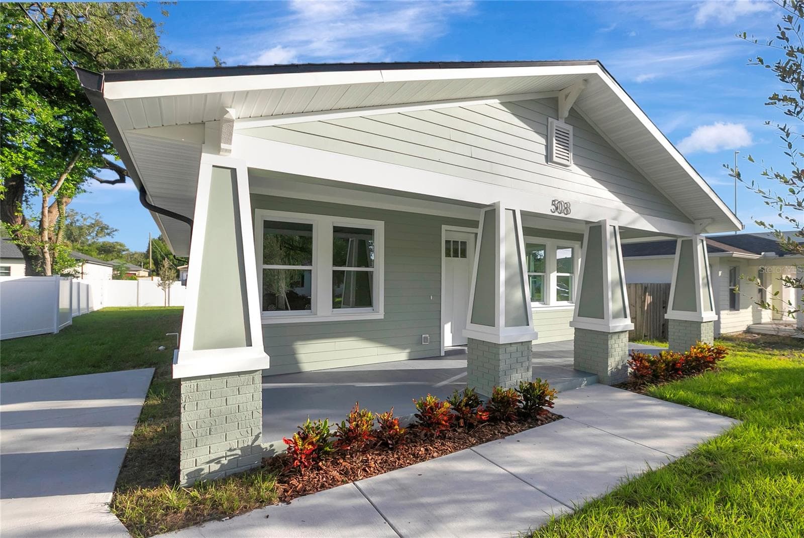 Single Family Residence at 508 E JAMES ST, TAMPA, photo 4 of 47